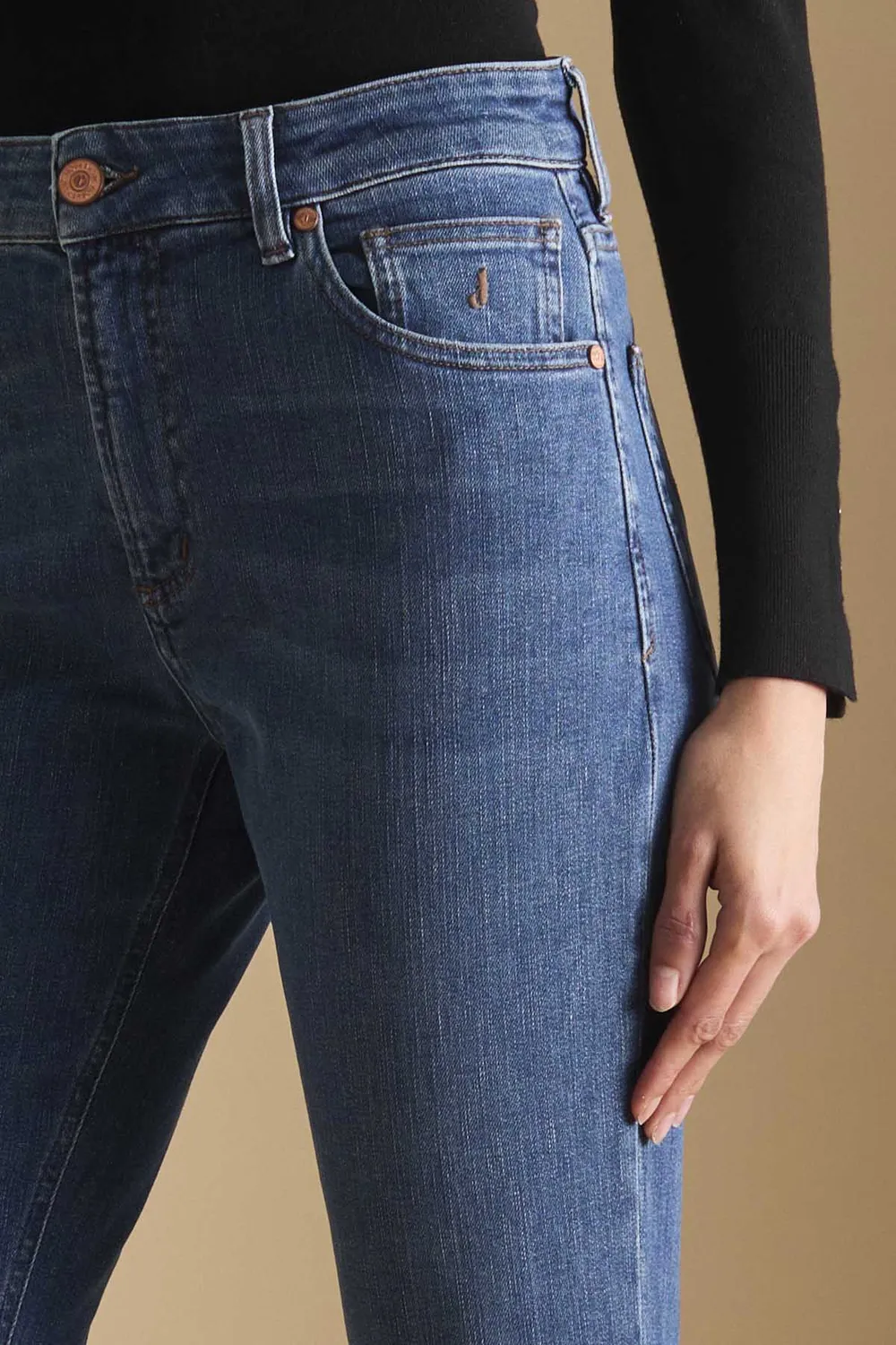 Jeckerson Jennifer Flared Damenjeans Mittelblau