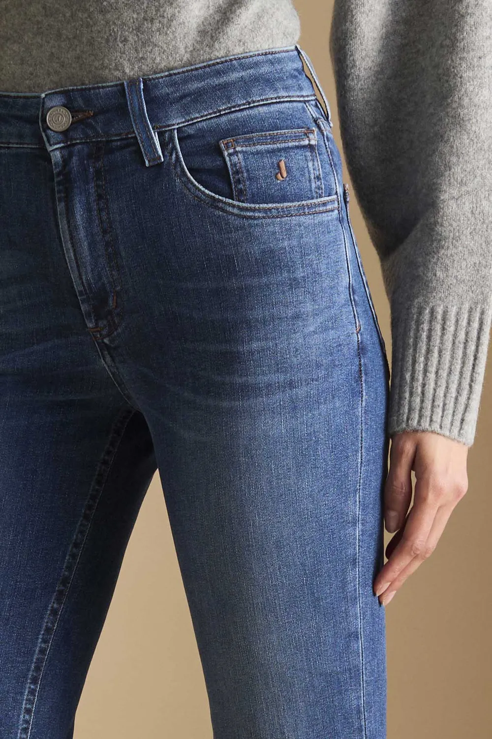 Jeckerson Janelle Flared Jeans Mittelblau Used Damen