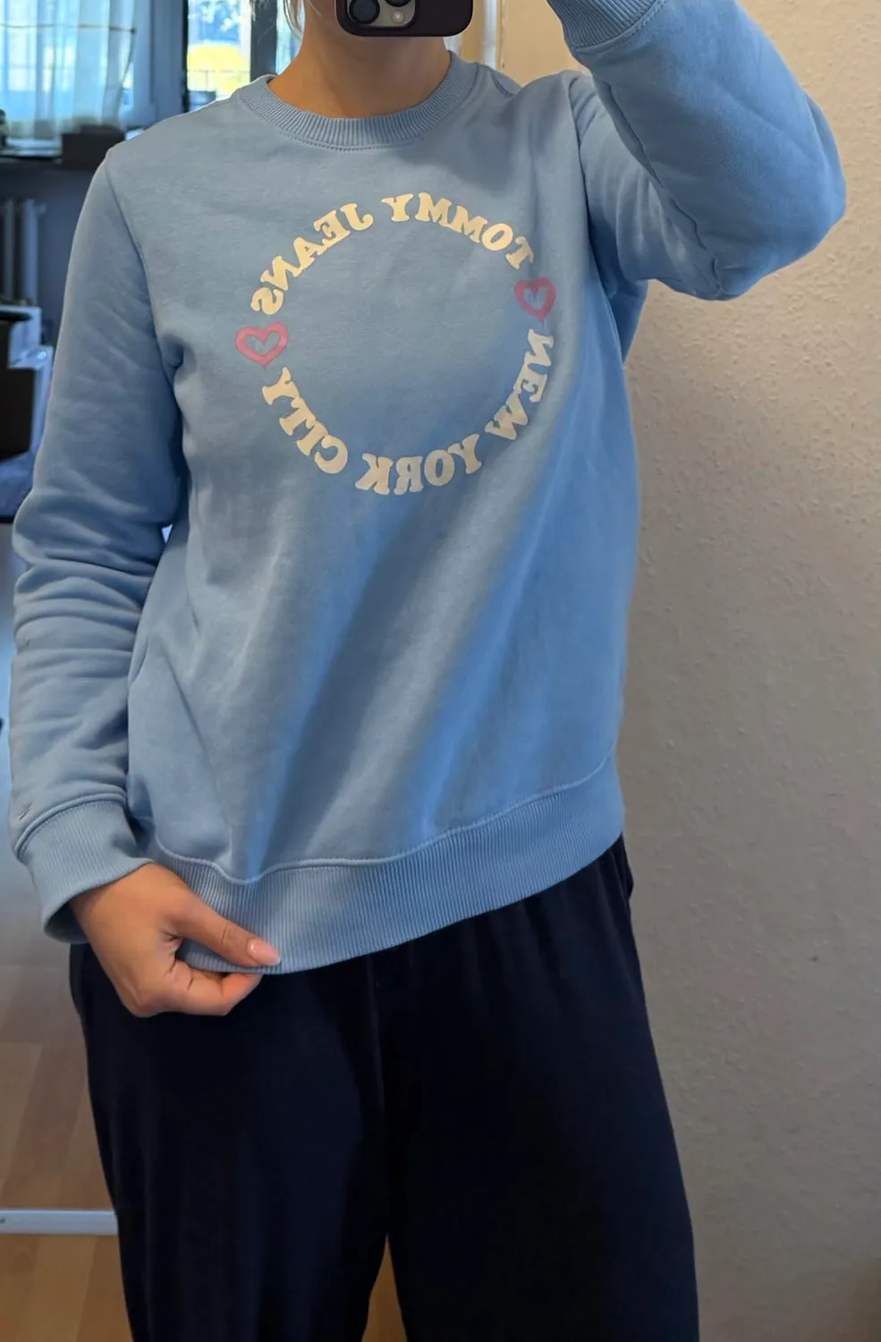 Tommy Jeans TJ X NYC Crewneck Sweatshirt Damen Regular Fit