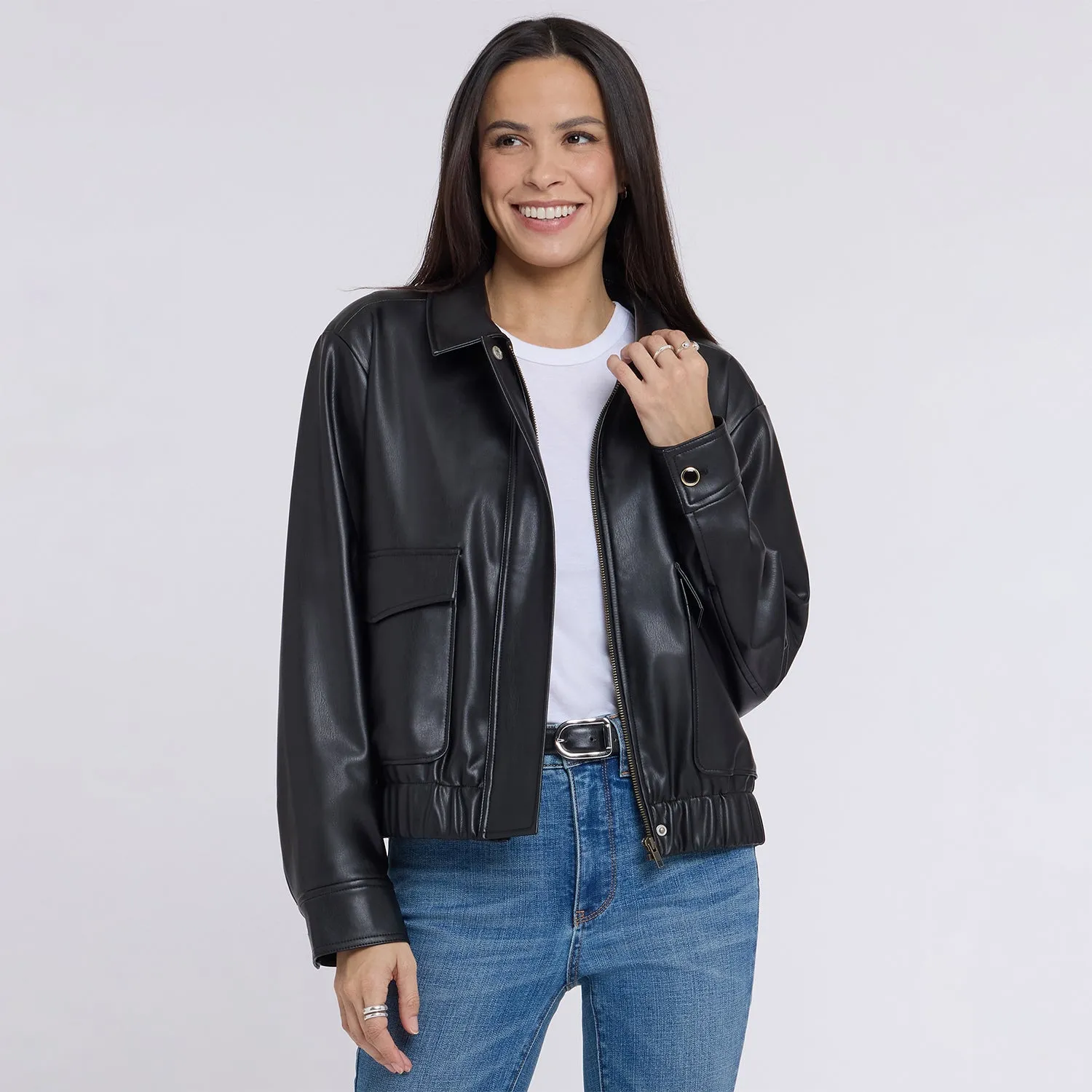 NYDJ Faux Leather Baseball Jacke Schwarz Stretch