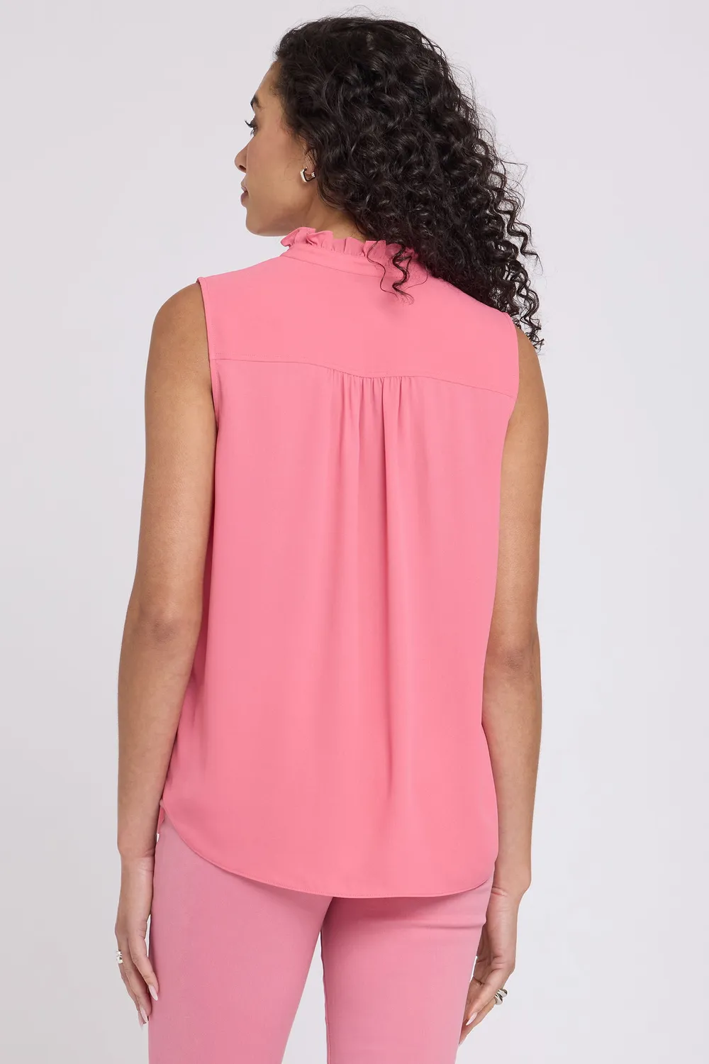 NYDJ Ruffle Neck Bluse Desert Rose Ärmellos