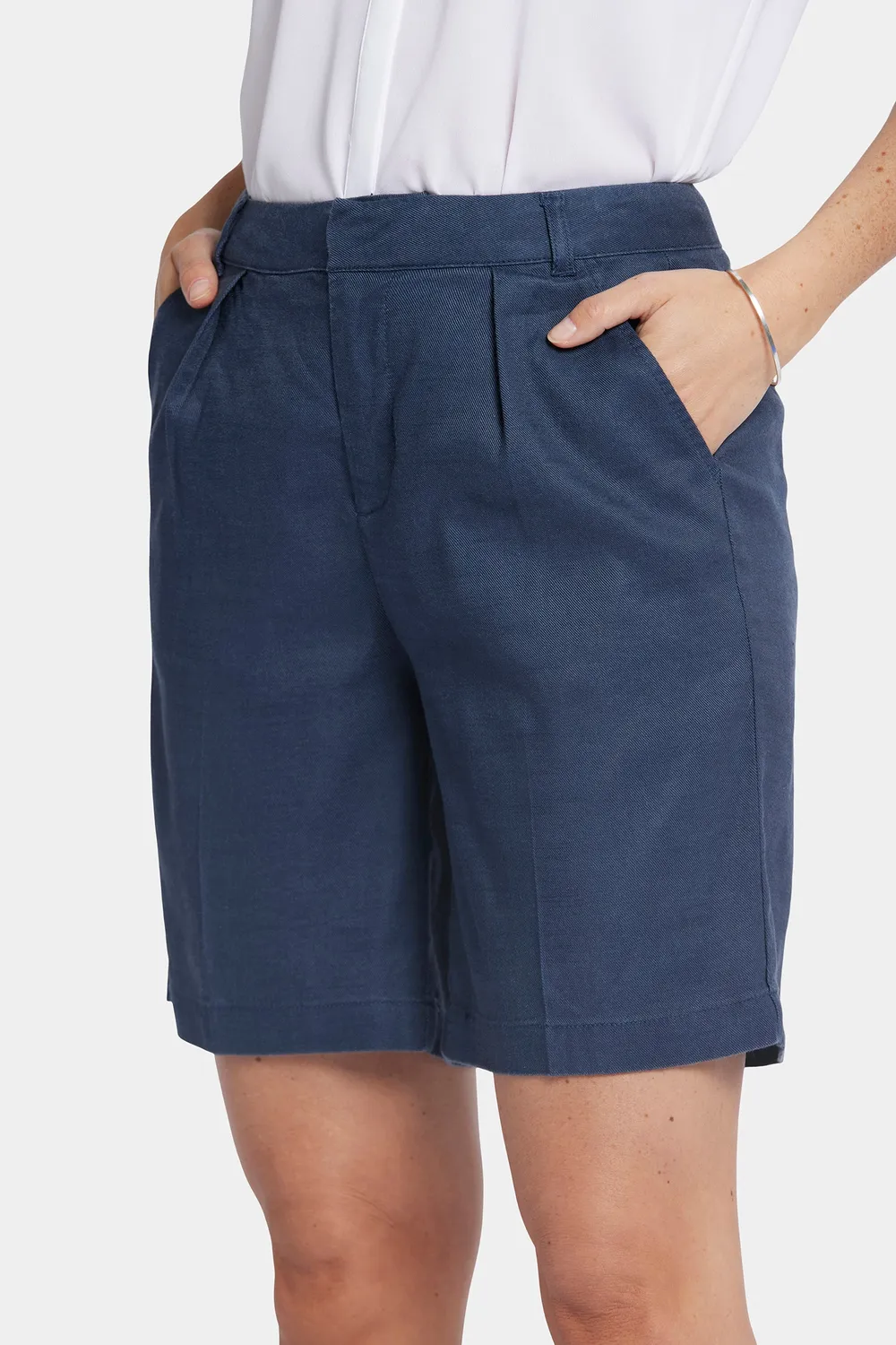 NYDJ Relaxed Petite Shorts Oxford Navy Leinen