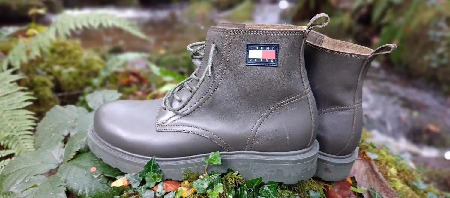 Tommy Jeans TJM Ruberized Herren Boots Schnürstiefel Schwarz