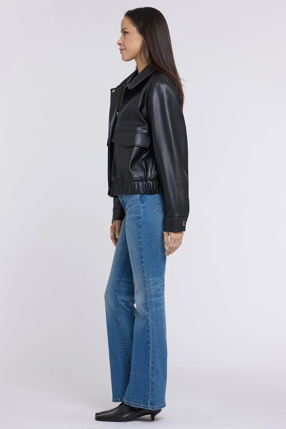 NYDJ Faux Leather Baseball Jacke Schwarz Stretch