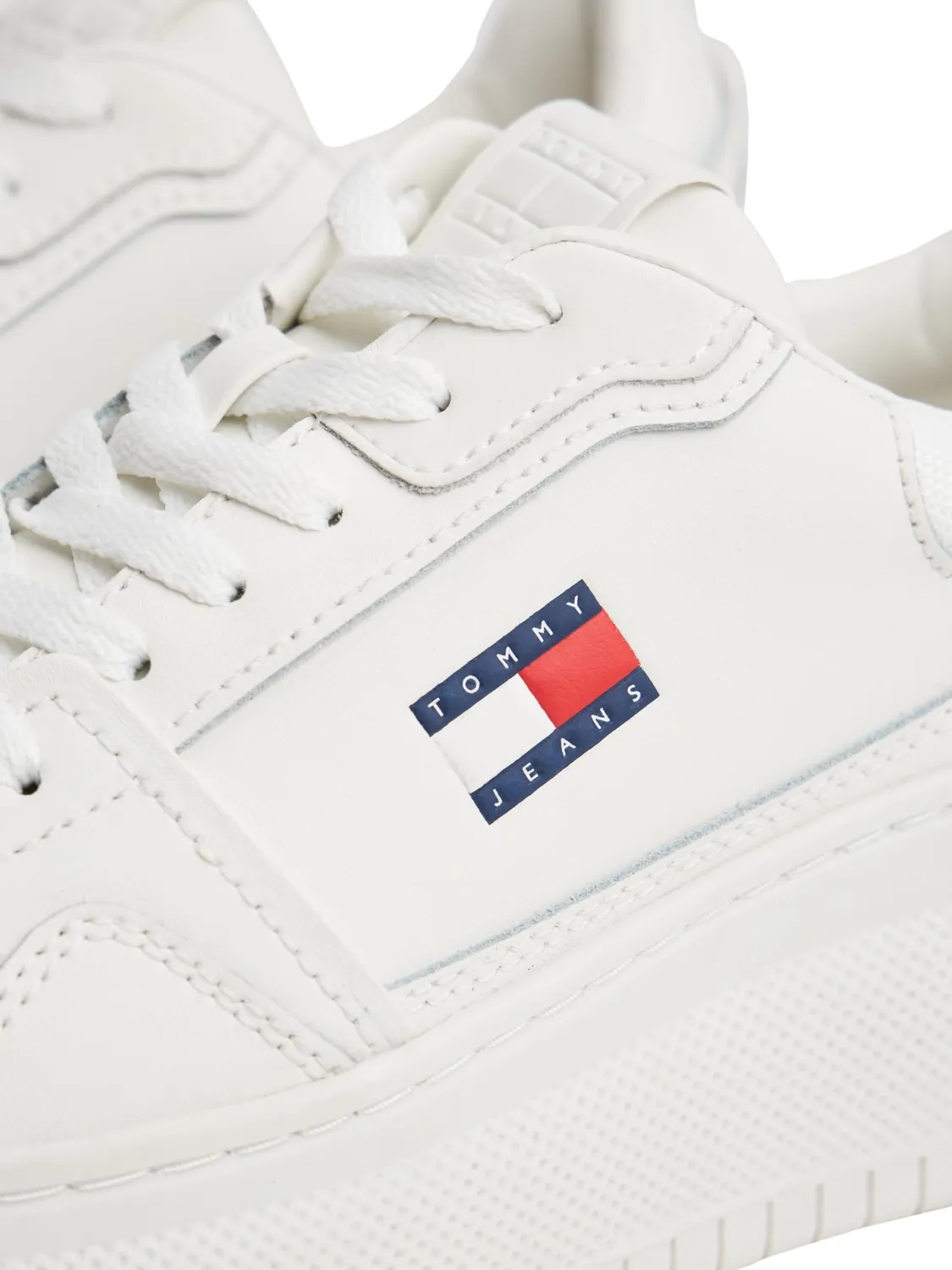 Tommy Jeans TJW Retro Basket Flatform Sneaker Weiß