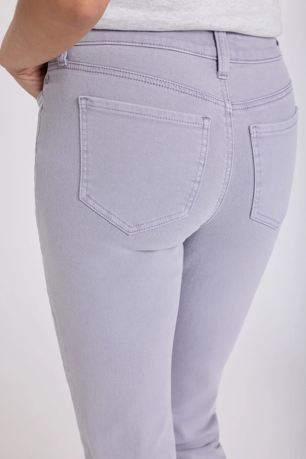 NYDJ Sheri Slim Straight Ankle Jeans Lavendel