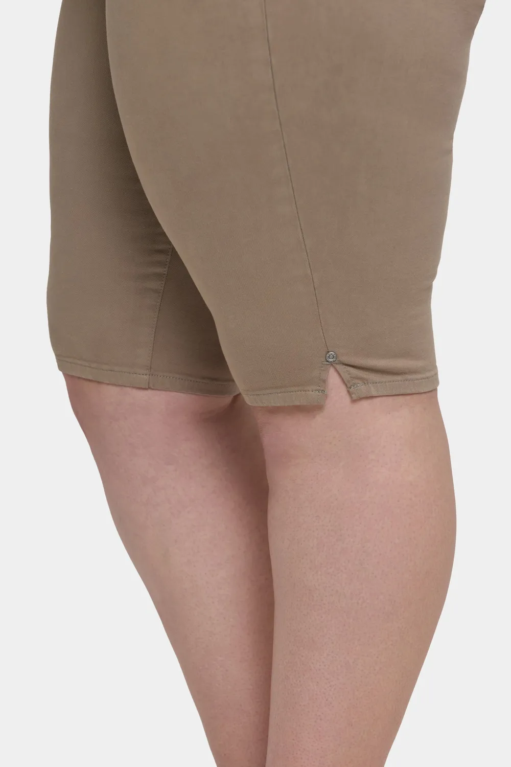 NYDJ Sophie Bike Capri Jeans Plus Saddlewood Knie