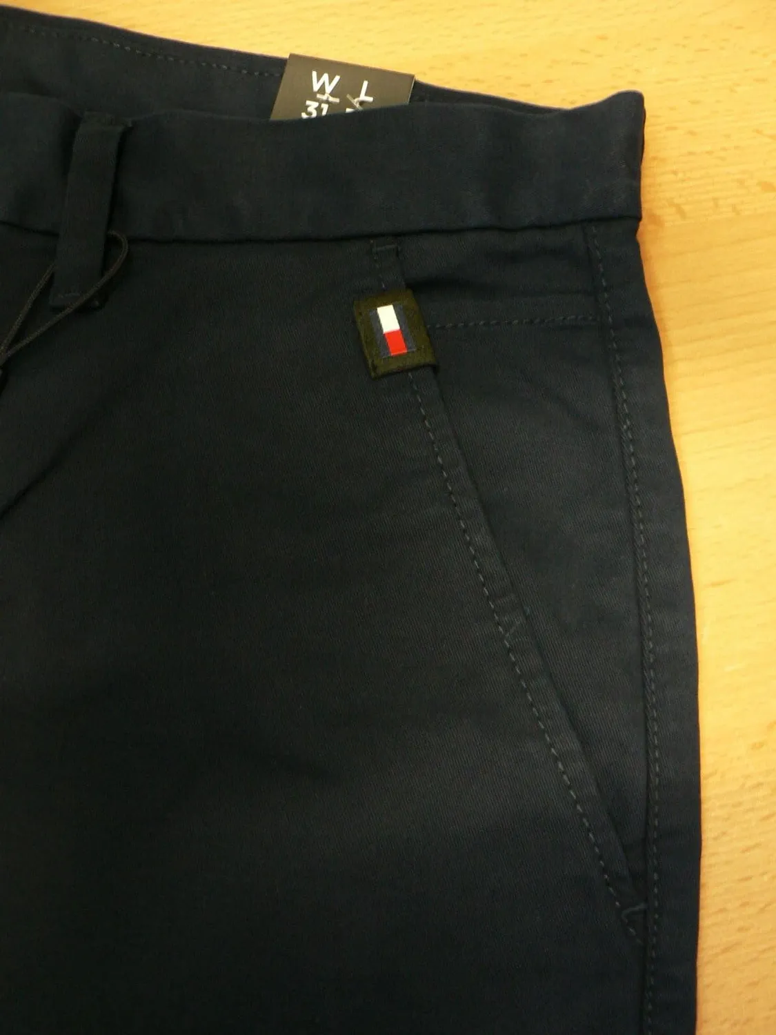 Tommy Jeans Austin Stretch Herren Chino Schwarz Slim