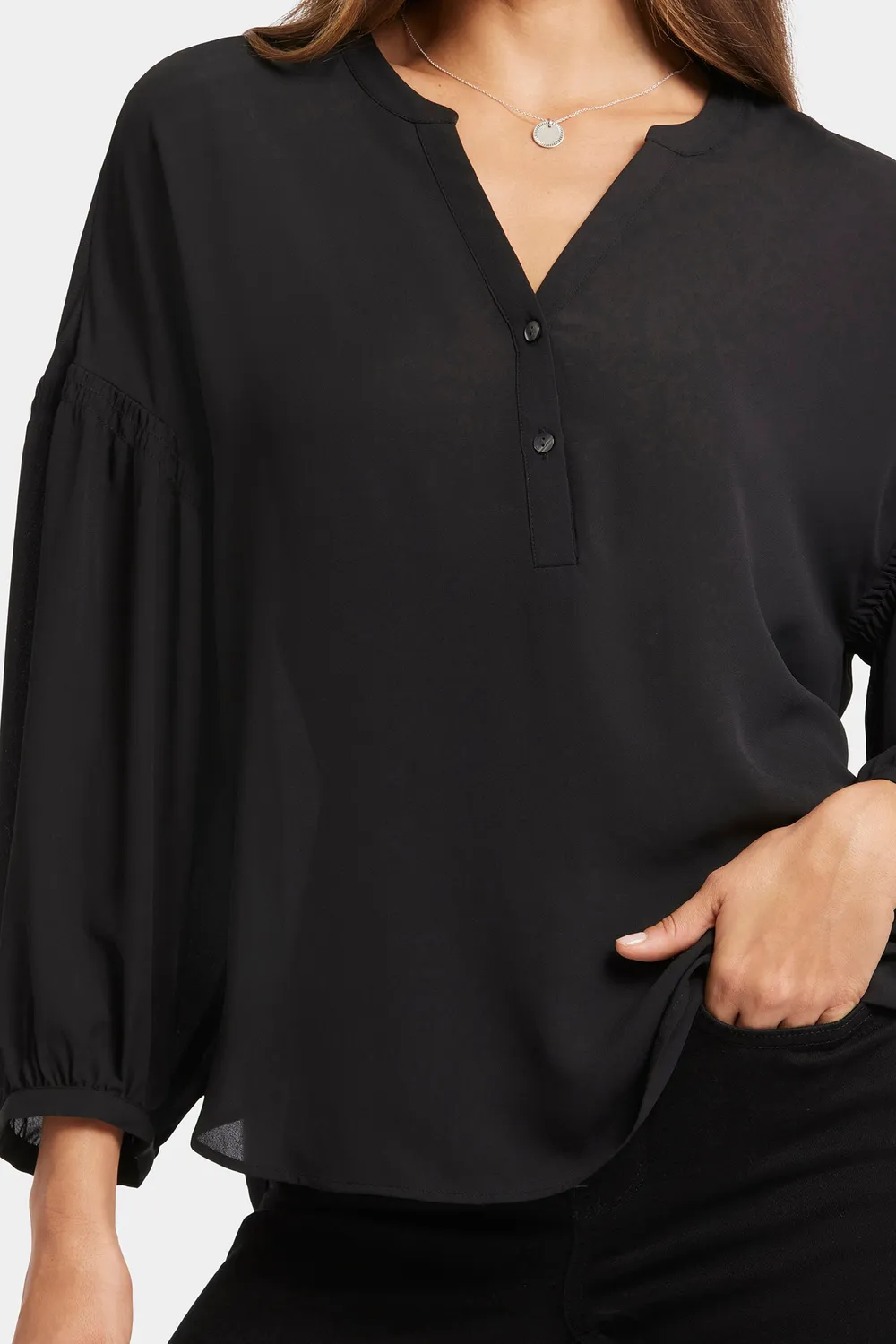 NYDJ Paulina Peasant Bluse Schwarz Knopfleiste