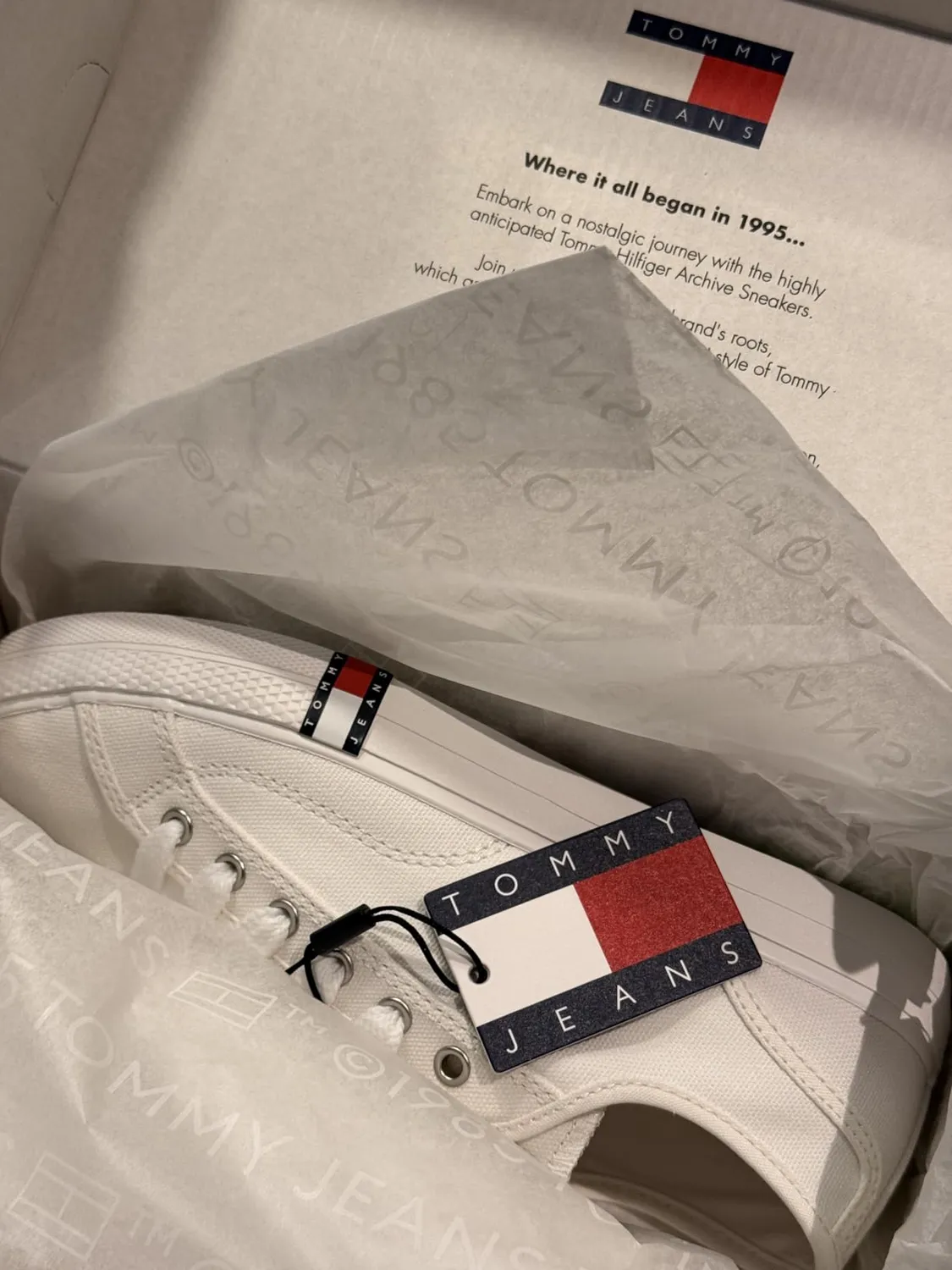 Tommy Jeans Low Top Sneaker Weiß Alltag