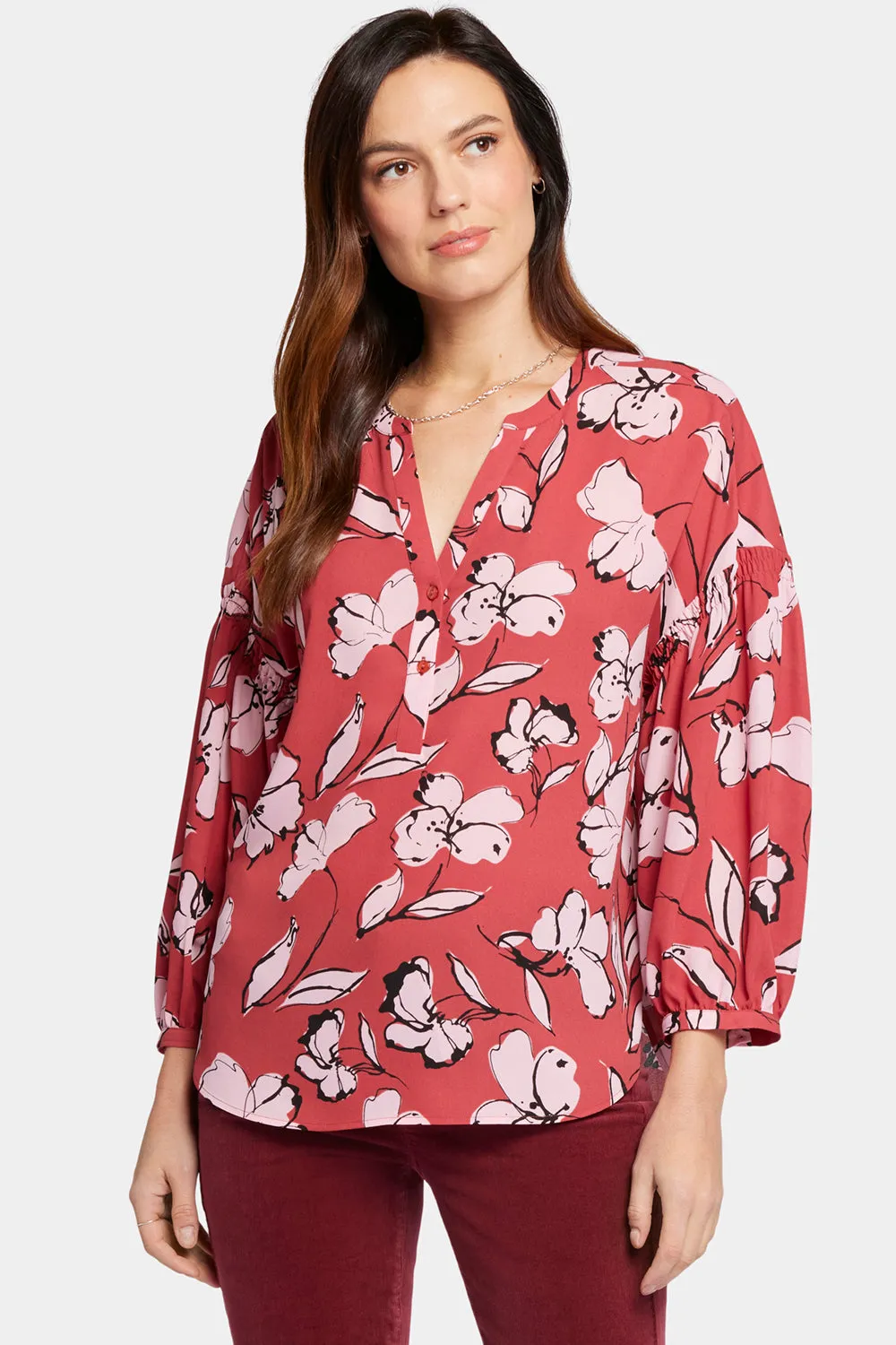 NYDJ Paulina Bountiful Bluse Rot Multi mit Knopfleiste