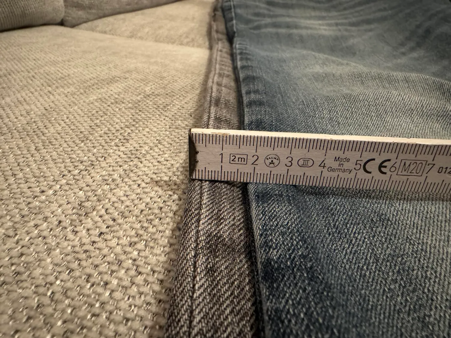 Tommy Jeans Austin Slim Tapered Fit Hose W33/L30 Herren