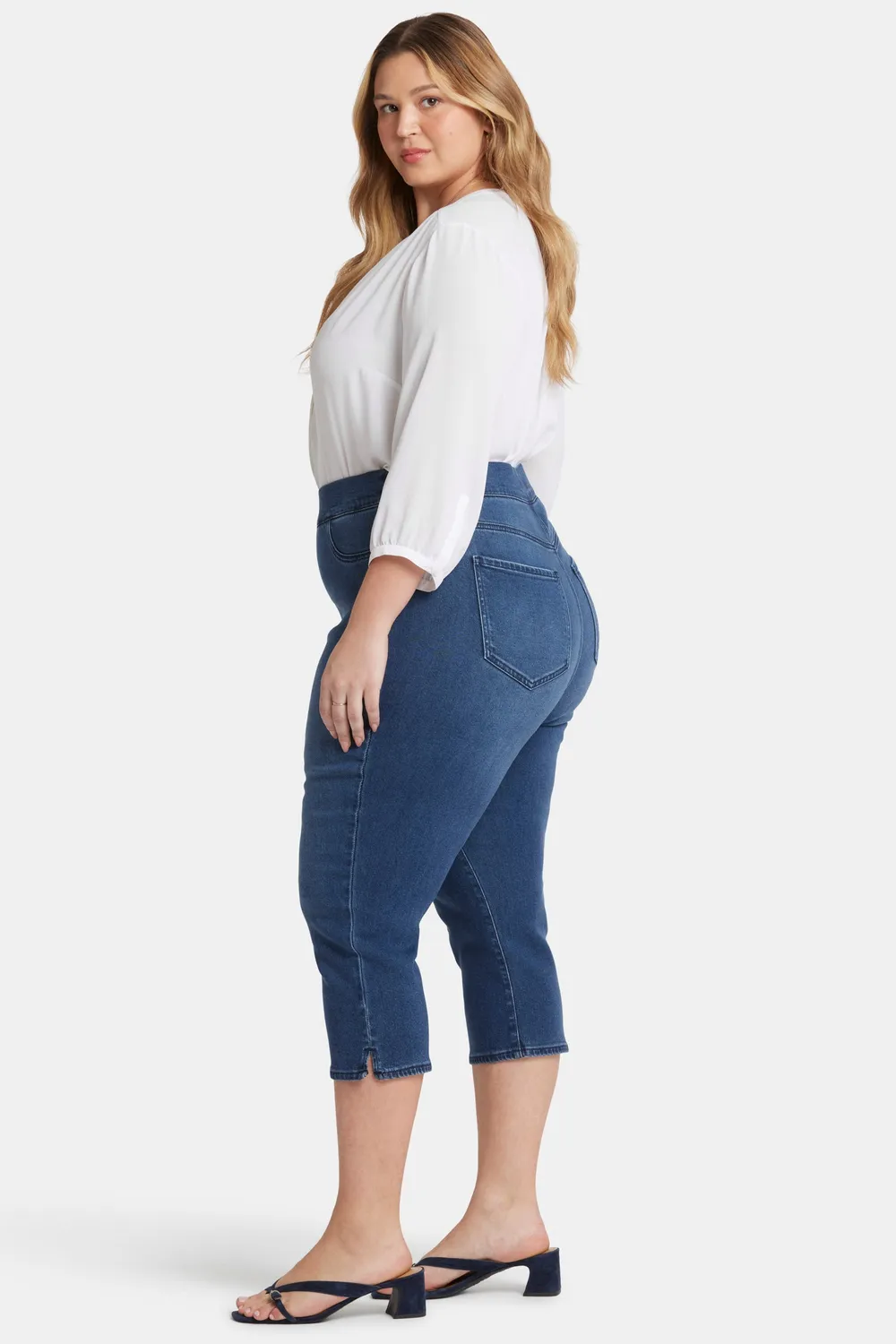 NYDJ Dakota Crop Pull-On Plus Jeans Olympus