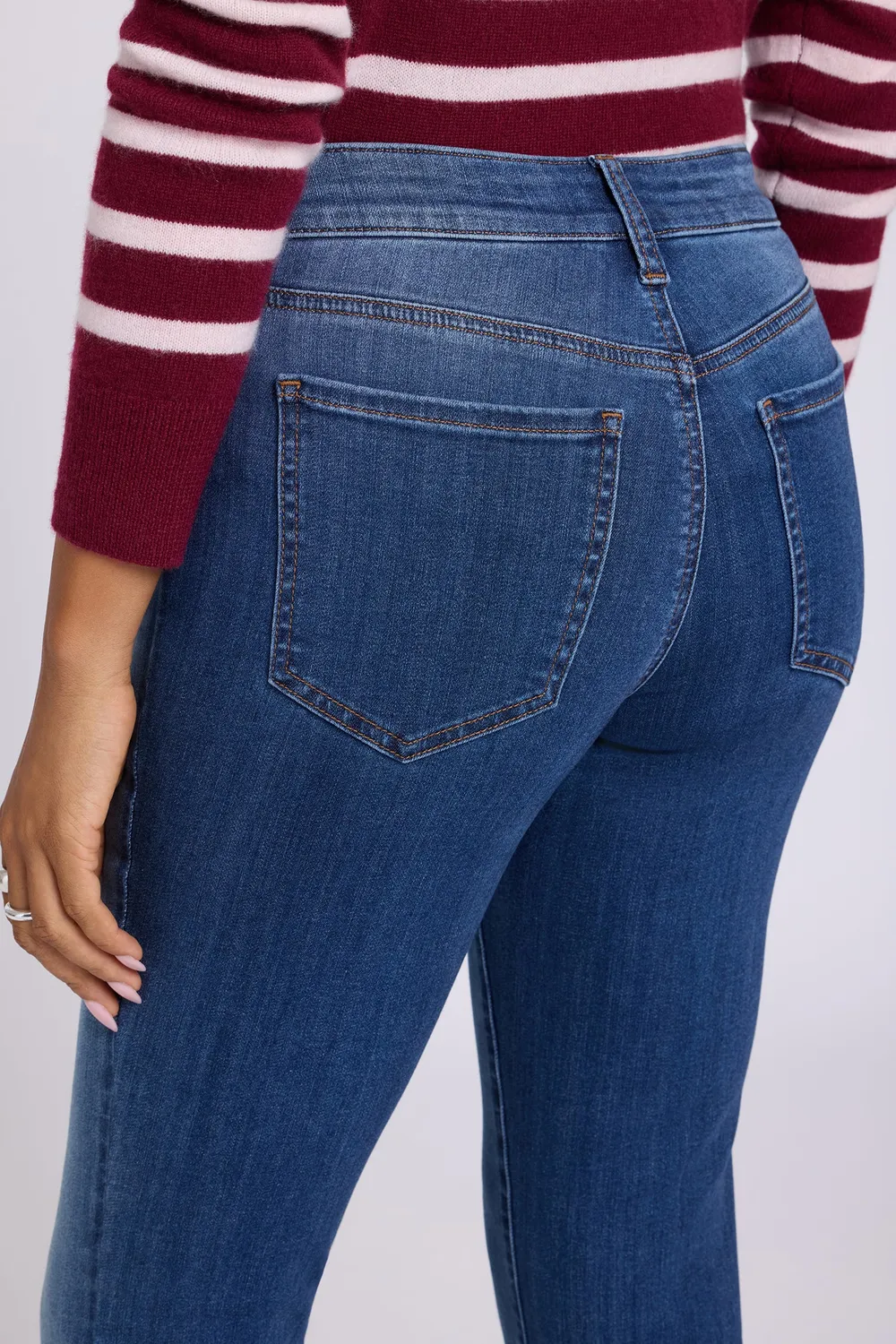 NYDJ Sheri Slim Straight Jeans Elm schmal