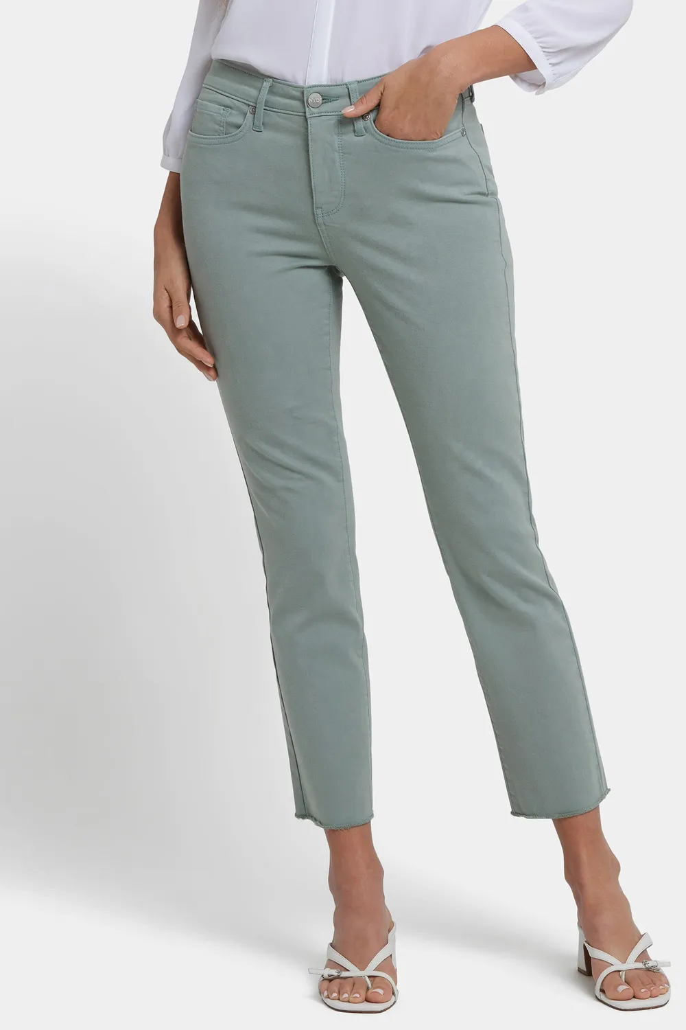 NYDJ Sheri Slim Ankle Jeans Petite Mistletoe grün Fransensaum