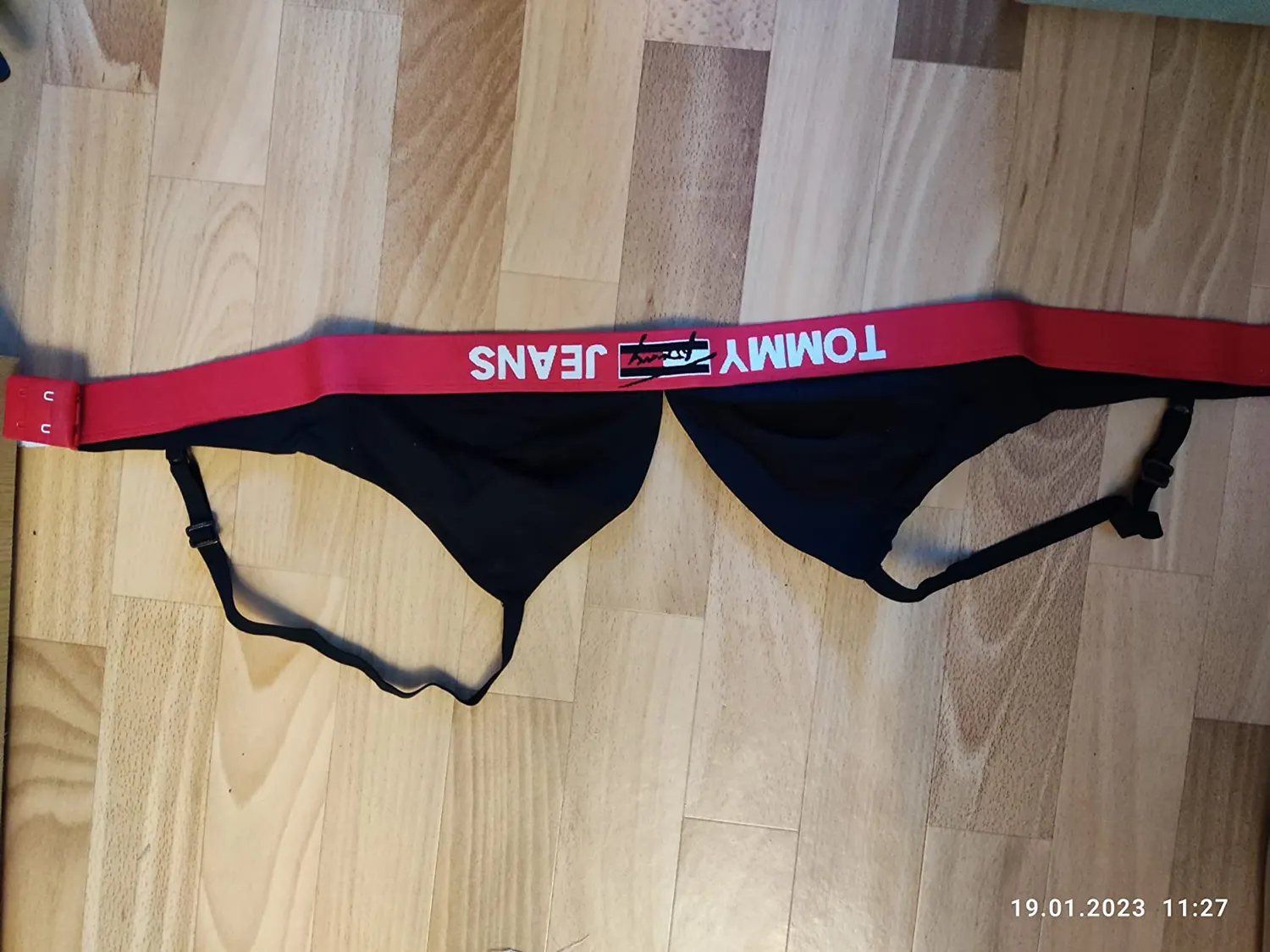 Tommy Jeans Triangle UW0UW02721 Bralette Schwarz ungefüttert