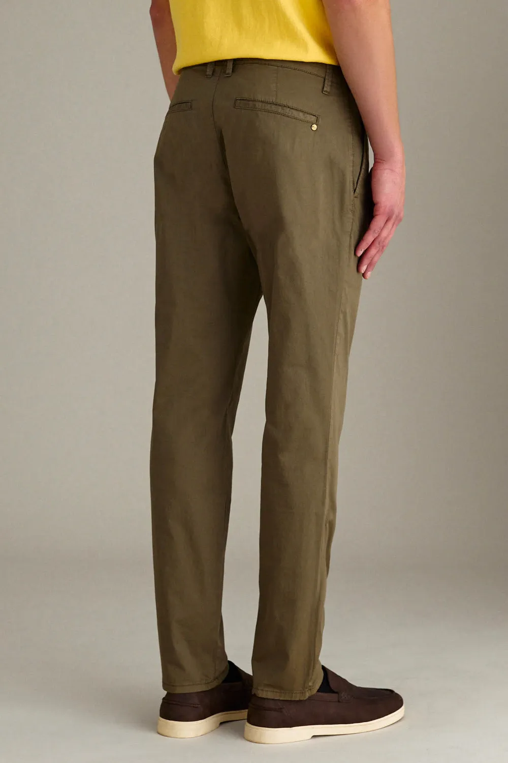 Jeckerson Jack Chino Slim Fit militärgrün Gabardine