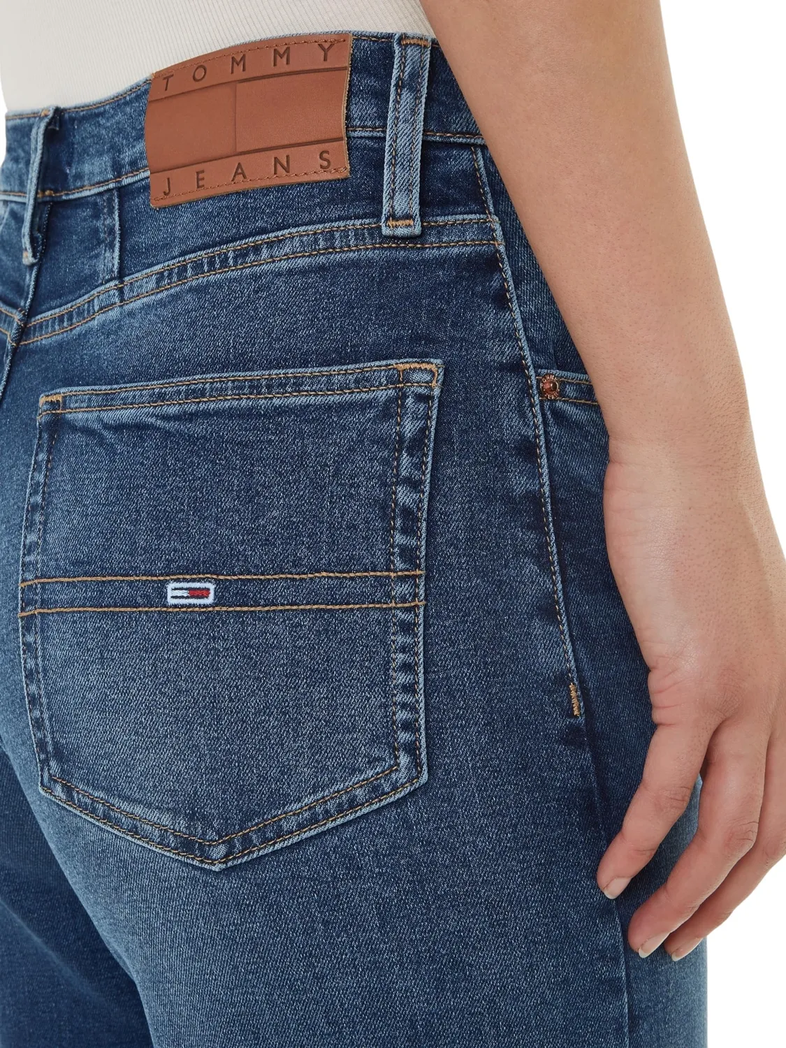 Tommy Jeans Mom Jean Jeans 27W/30L High Waist