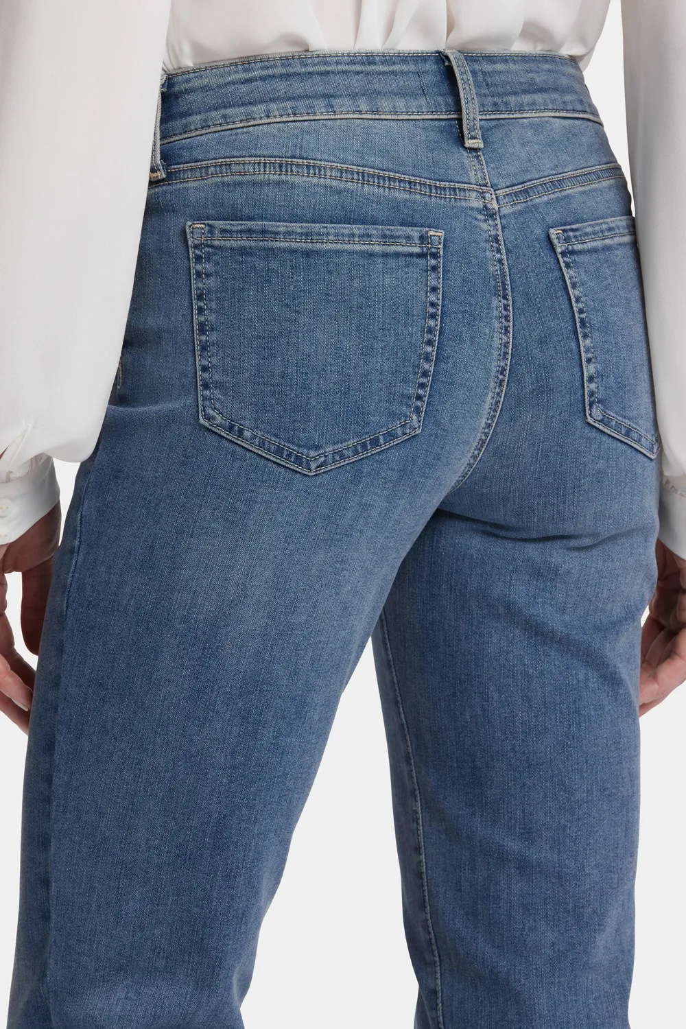NYDJ Marilyn Straight Jeans Heyburn Wash Blau Stretch