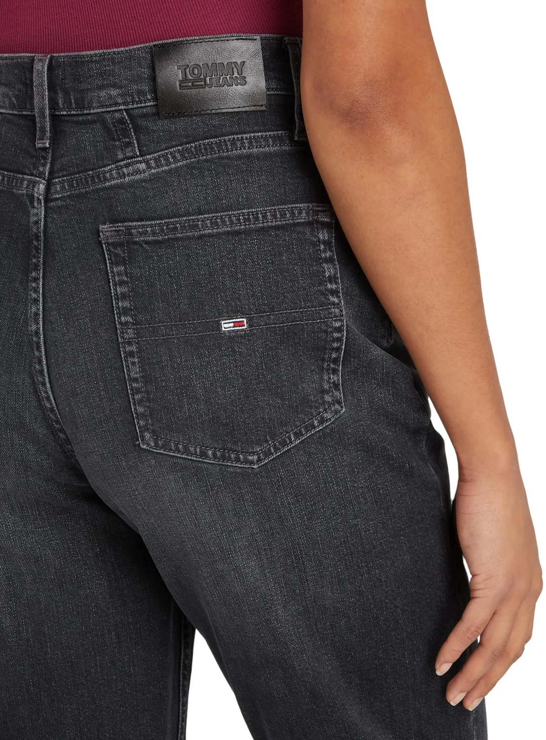 Tommy Jeans Mom Jeans Tapered Fit 30W/28L hell