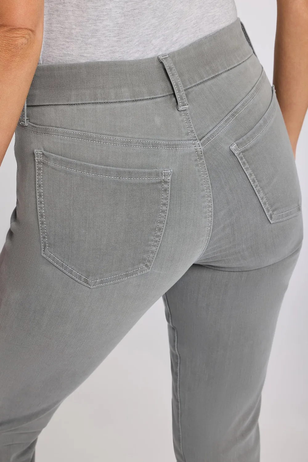 NYDJ Waist-Match Marilyn Straight Jeans Stone Fade Grau