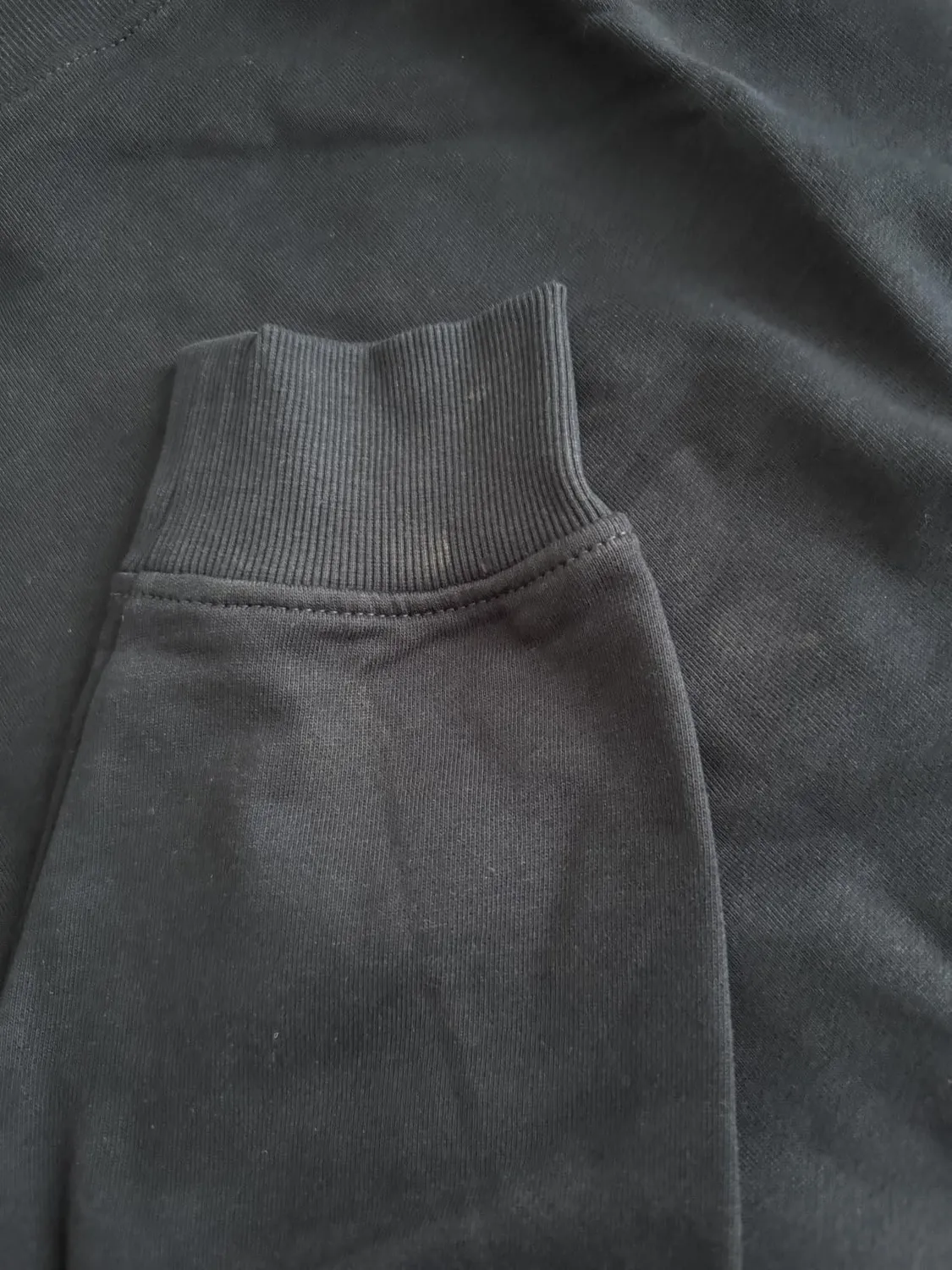 Tommy Jeans TJM DM0DM22377 Sweatshirt Herren weich