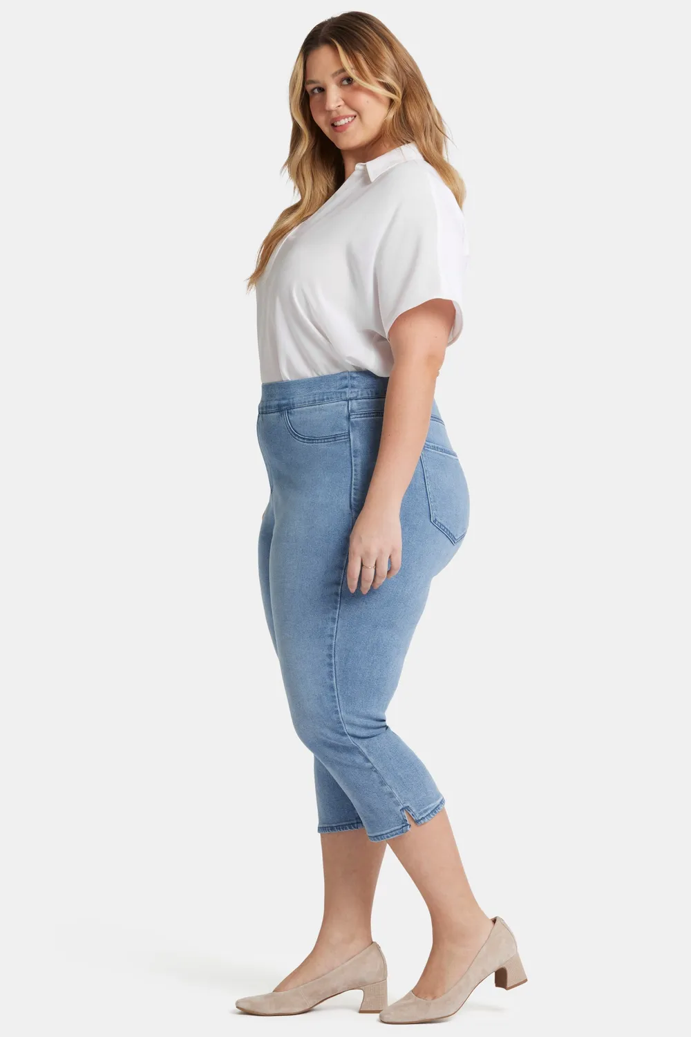 NYDJ Dakota Crop Pull-On Jeans Corfu Plus Cropped Jeans Hellblau