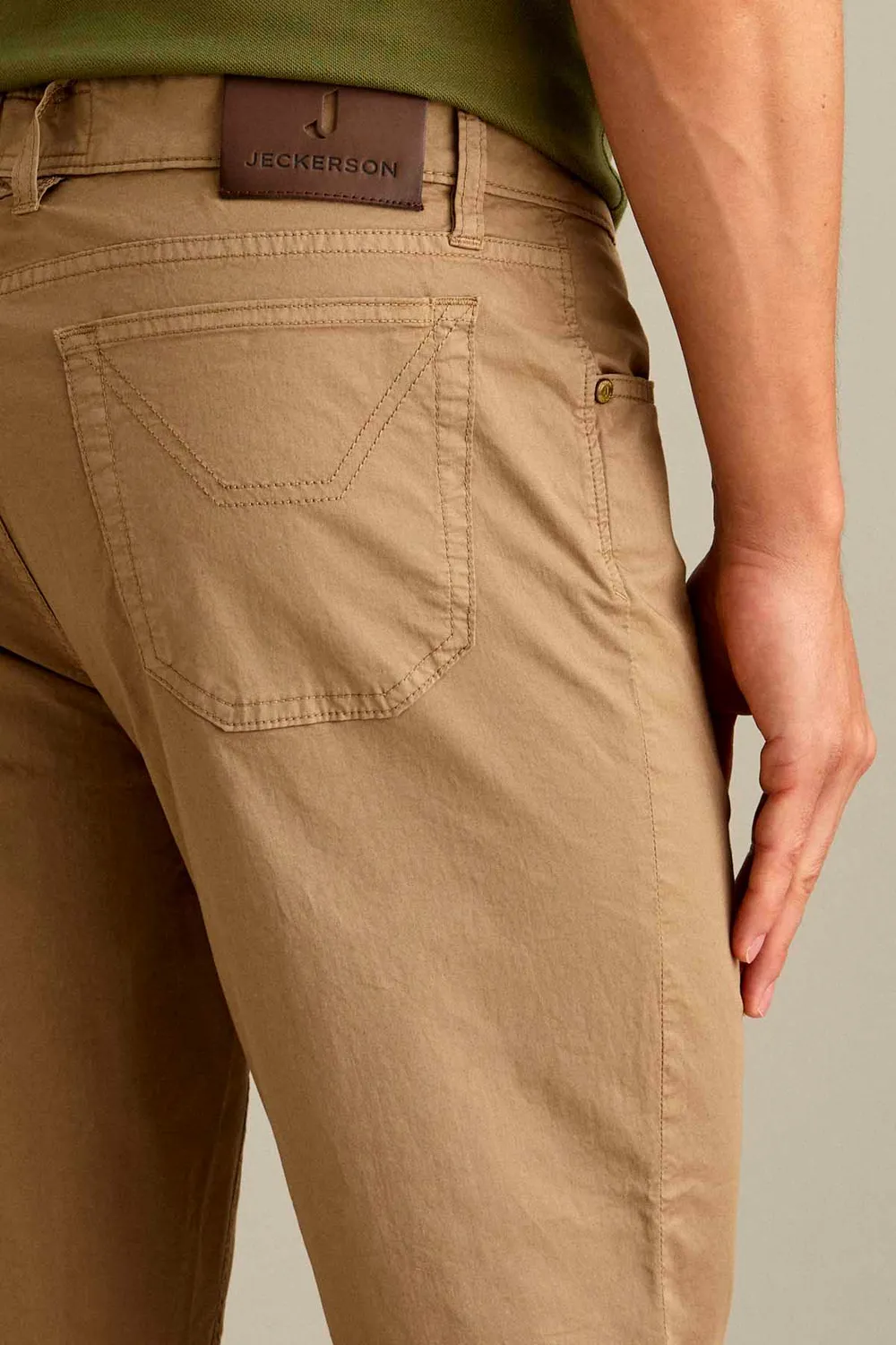 Jeckerson Jo Bermuda Zementbeige Gabardine Slim Fit