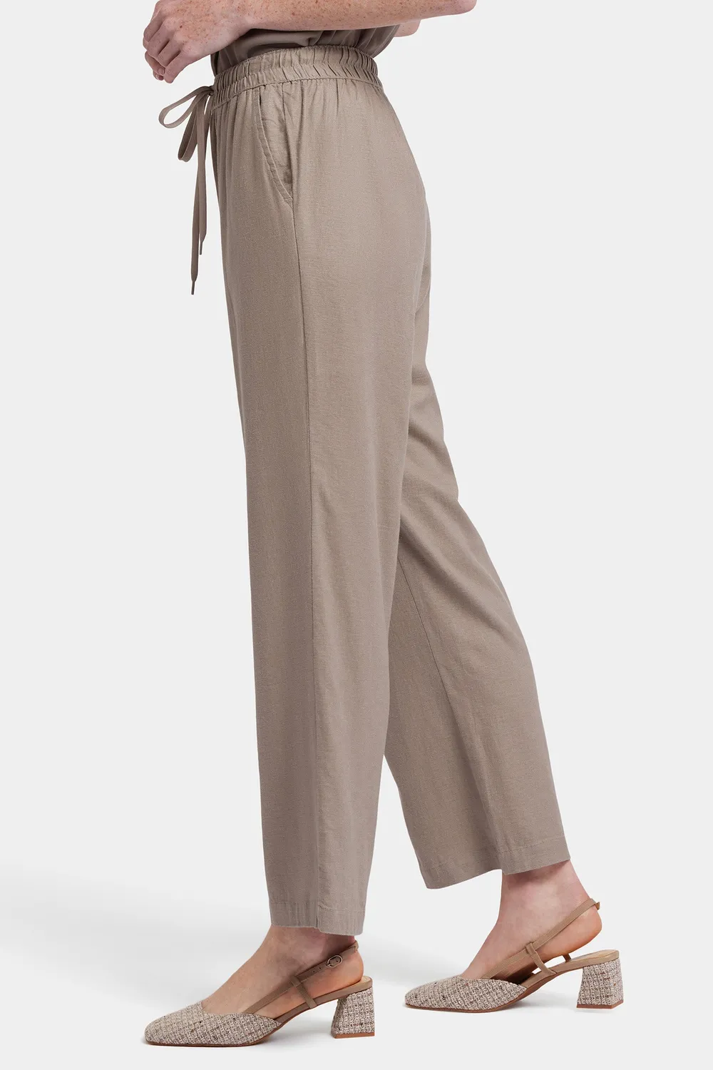 NYDJ Relaxed Drawstring Petite Hose Saddlewood Leinen