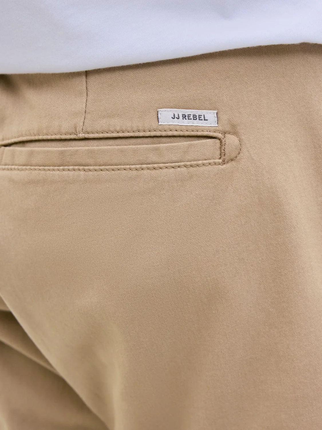 JJ Rebel Jrebkenni Sharp Chino Herren 32W/34L Stretch