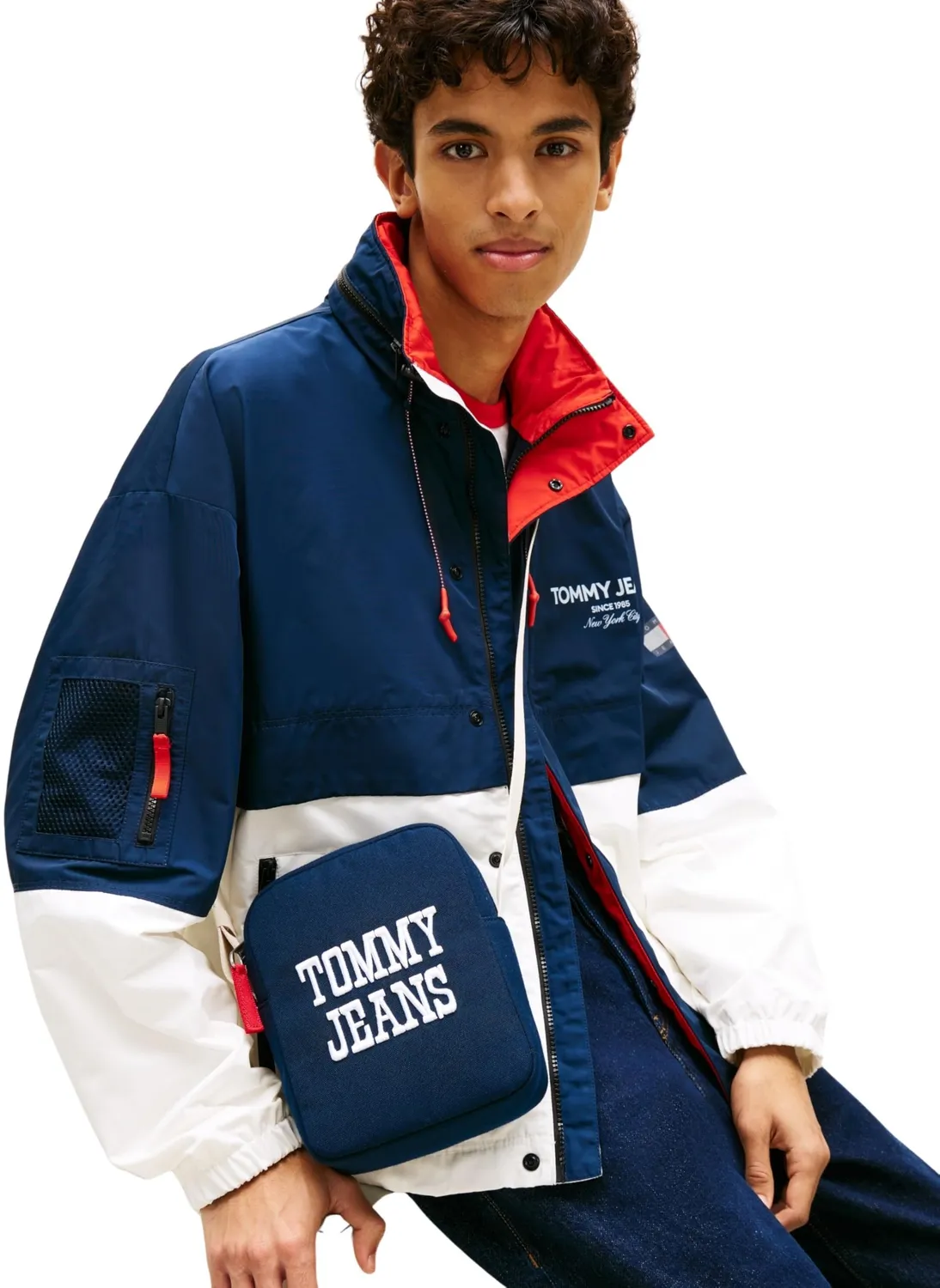 Tommy Jeans Bold Varsity Reporter Umhängetasche blau Logo