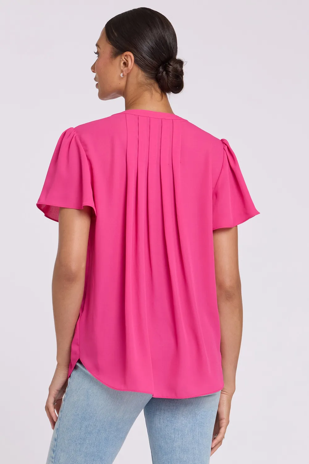 NYDJ Pleated Flutter Sleeved Bluse Pink Heart V-Ausschnitt