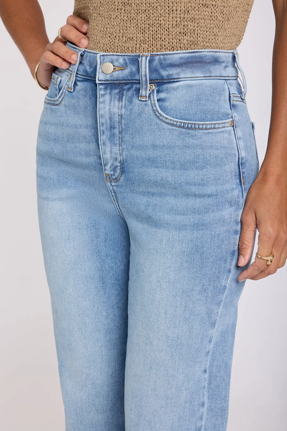 NYDJ Kasey Stovepipe Jeans Mist Springs hellblau