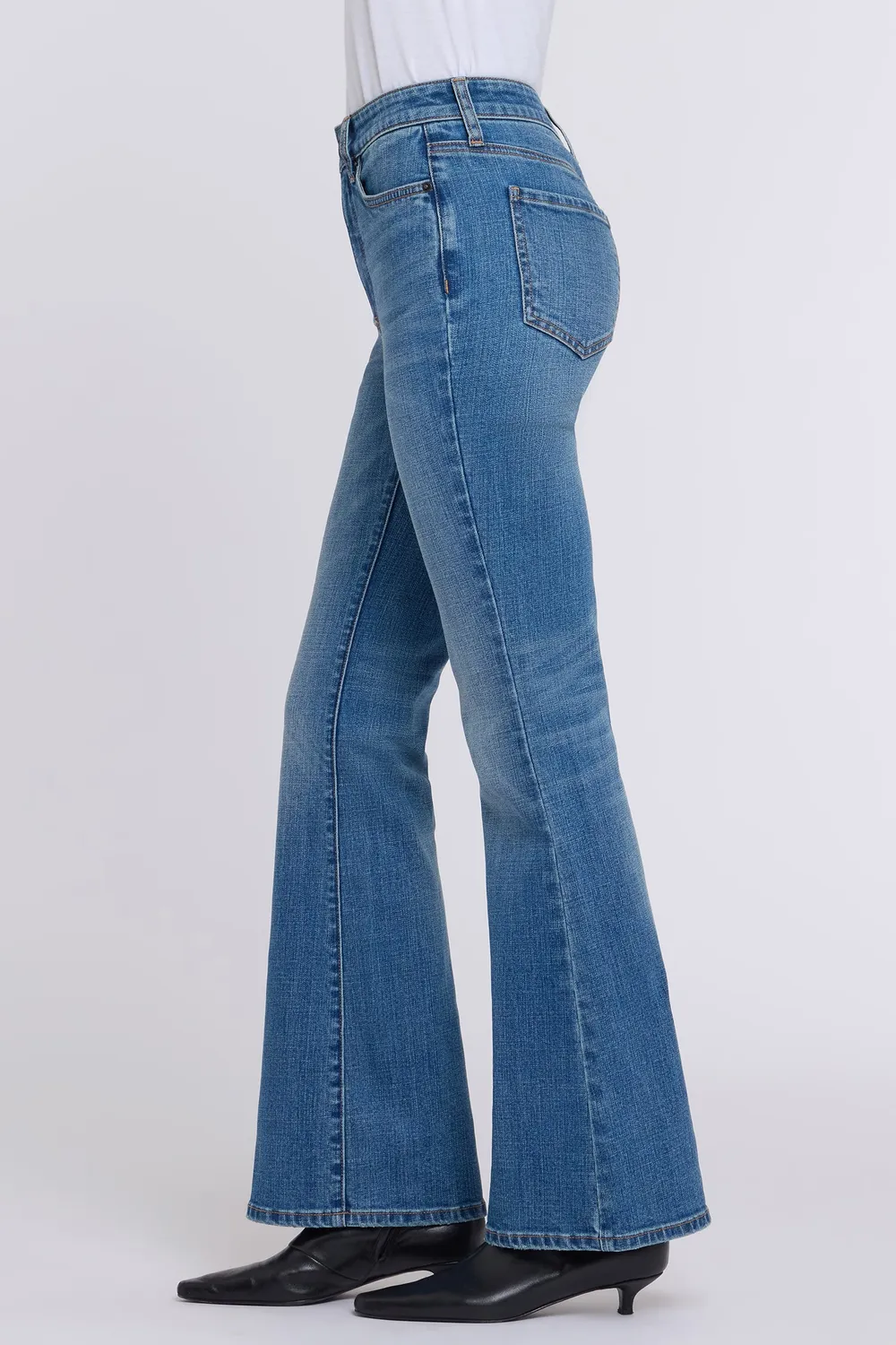 NYDJ Felicity Flared Jeans Privet Hellblau Indigo