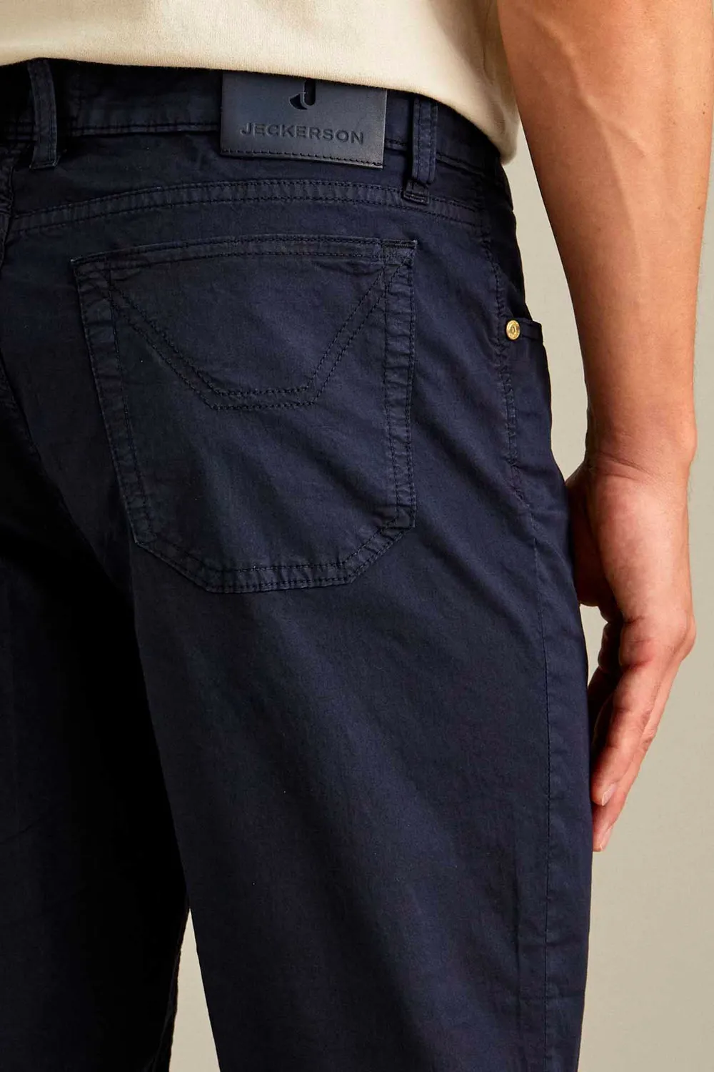 Jeckerson Jo Bermuda Slim Fit dunkelblau leicht