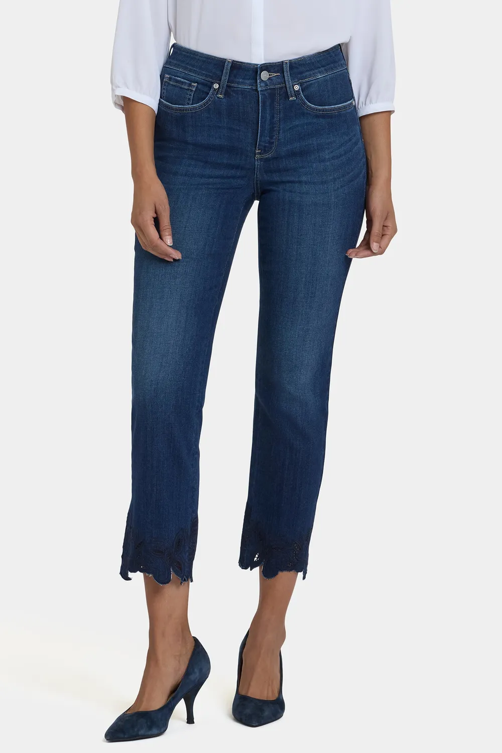 NYDJ Marilyn Straight Ankle Petite Jeans Wonderland Stickerei