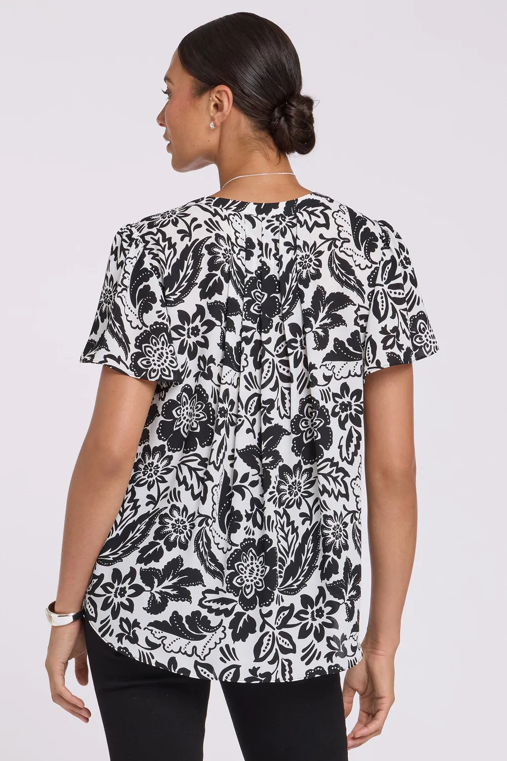 NYDJ Pleated Flutter Bluse Palm Royale schwarz