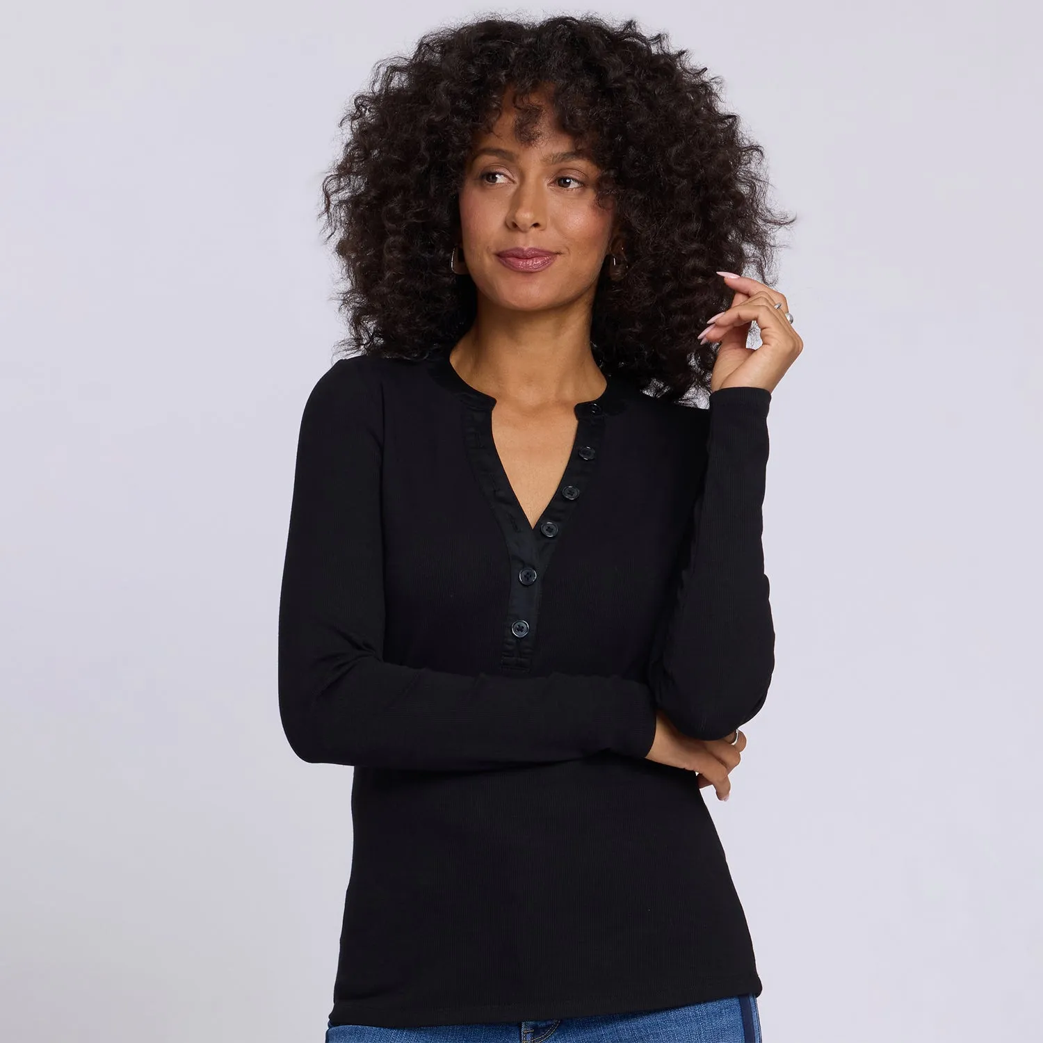 NYDJ Emery Ribbed Henley Strickshirt Schwarz Viskose