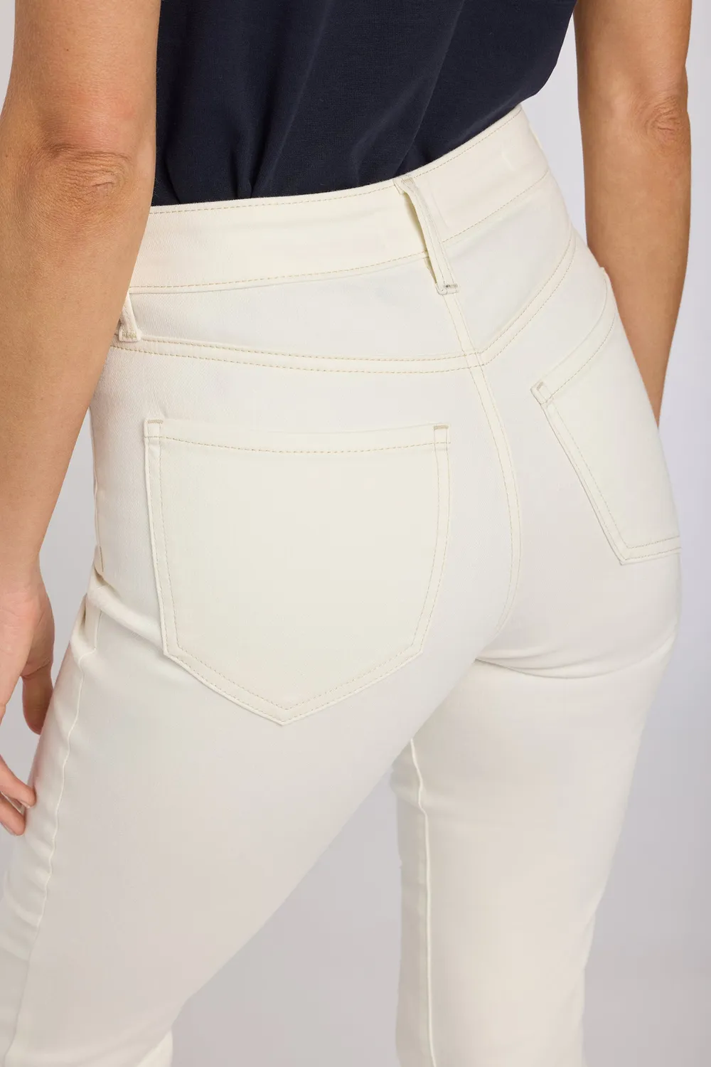 NYDJ Billie Mini Bootcut Ankle Jeans Vintage White High Rise