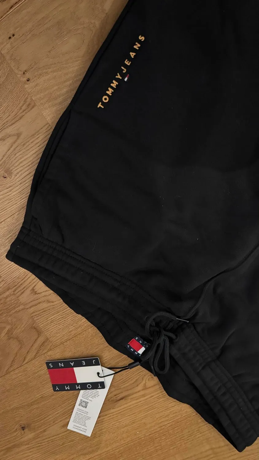 Tommy Jeans TJM Linear Sweatpant Trainingshose M Schwarz