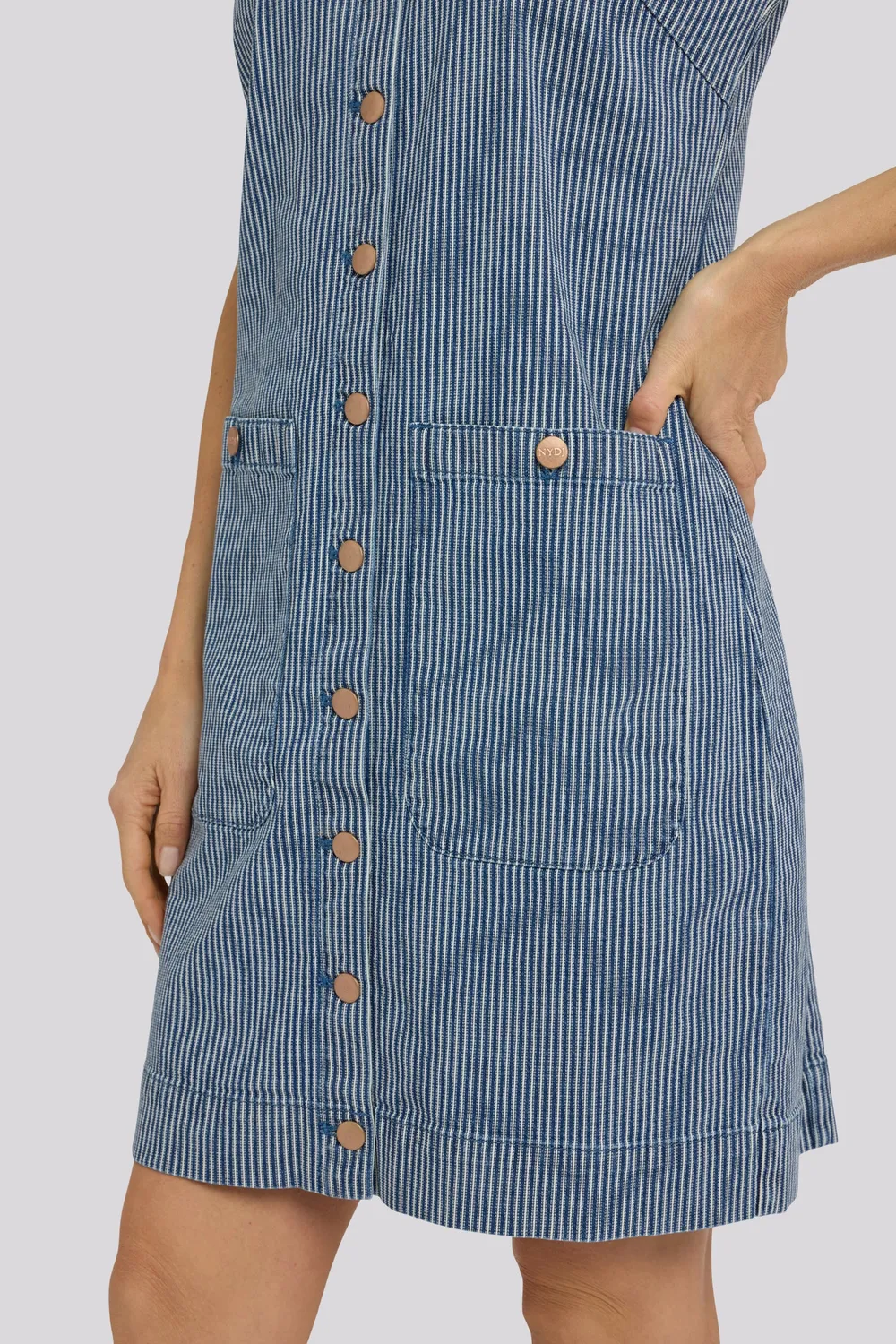 NYDJ Sleeveless Denim Utility Kleid Malaga Stripe ärmellos
