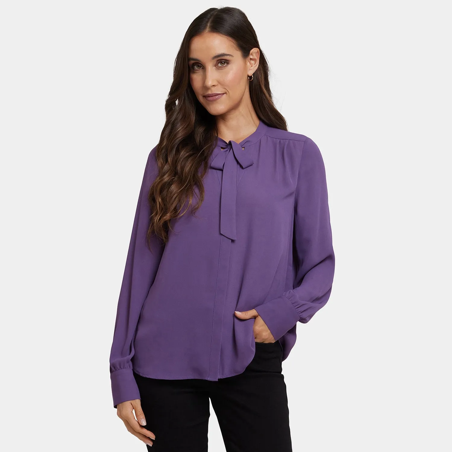 NYDJ Tie-Neck Bluse Grape Royale lila Langarm