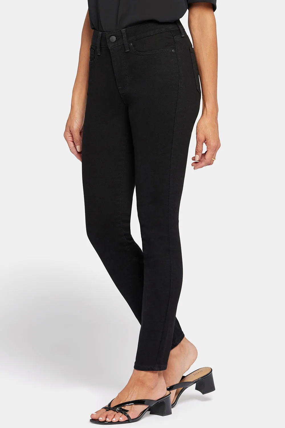 NYDJ Ami Skinny Jeans Tall Black schmale Form