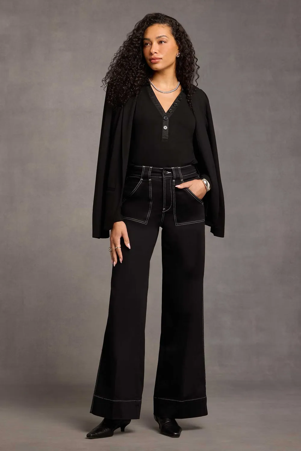 NYDJ Emery Ribbed Henley Strickshirt Schwarz Viskose