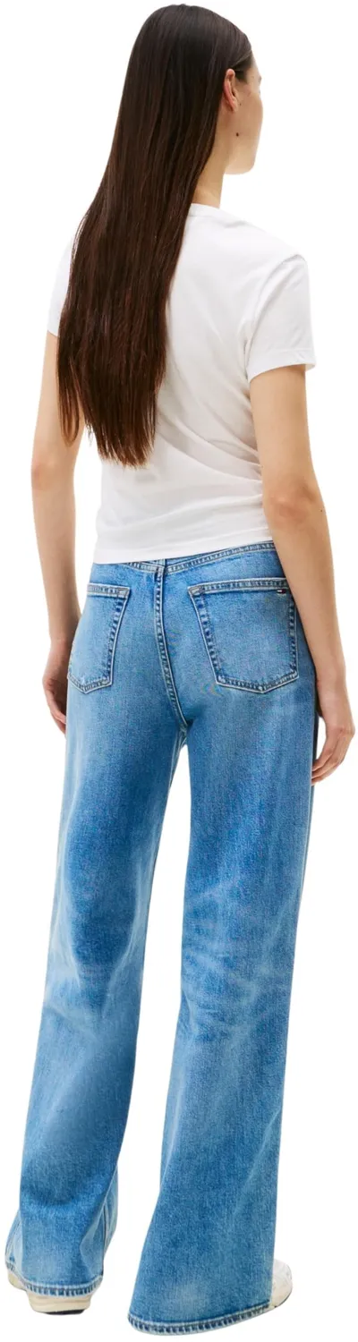 Tommy Jeans Slim Logo T-Shirt Damen Ecru Kurzarm