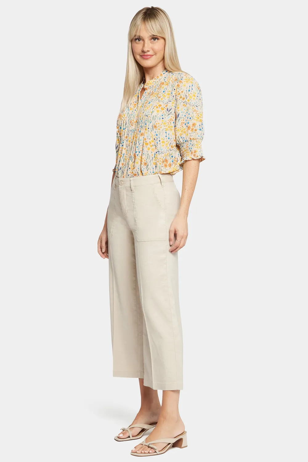 NYDJ Wide Leg Cargo Capri Petite Feather Leinen