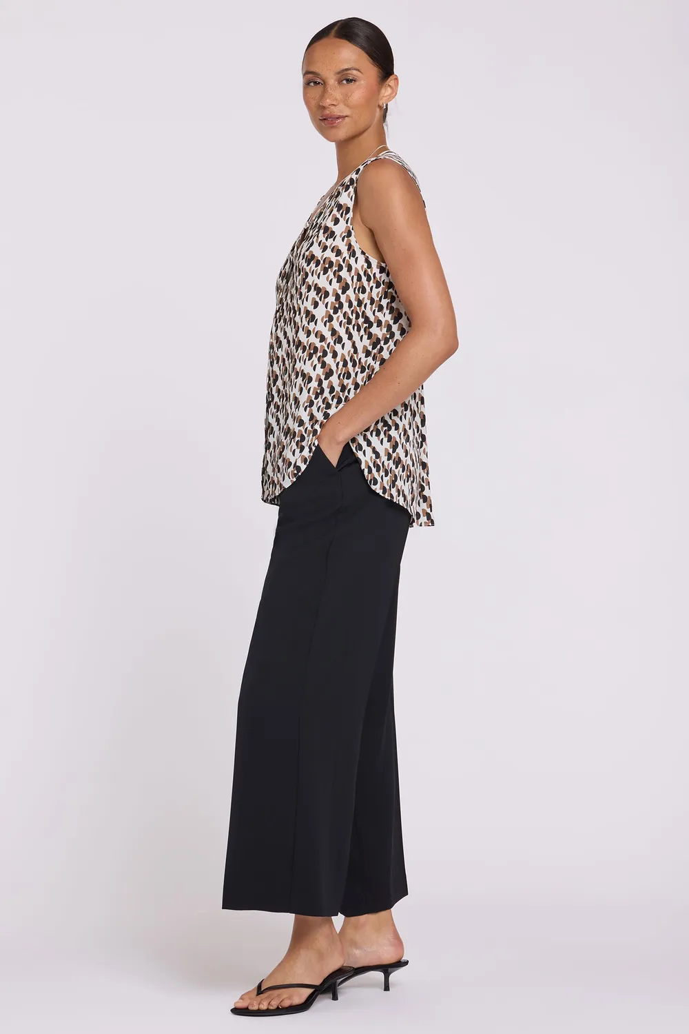 NYDJ Pintuck Geo Gala Bluse ärmellos Print