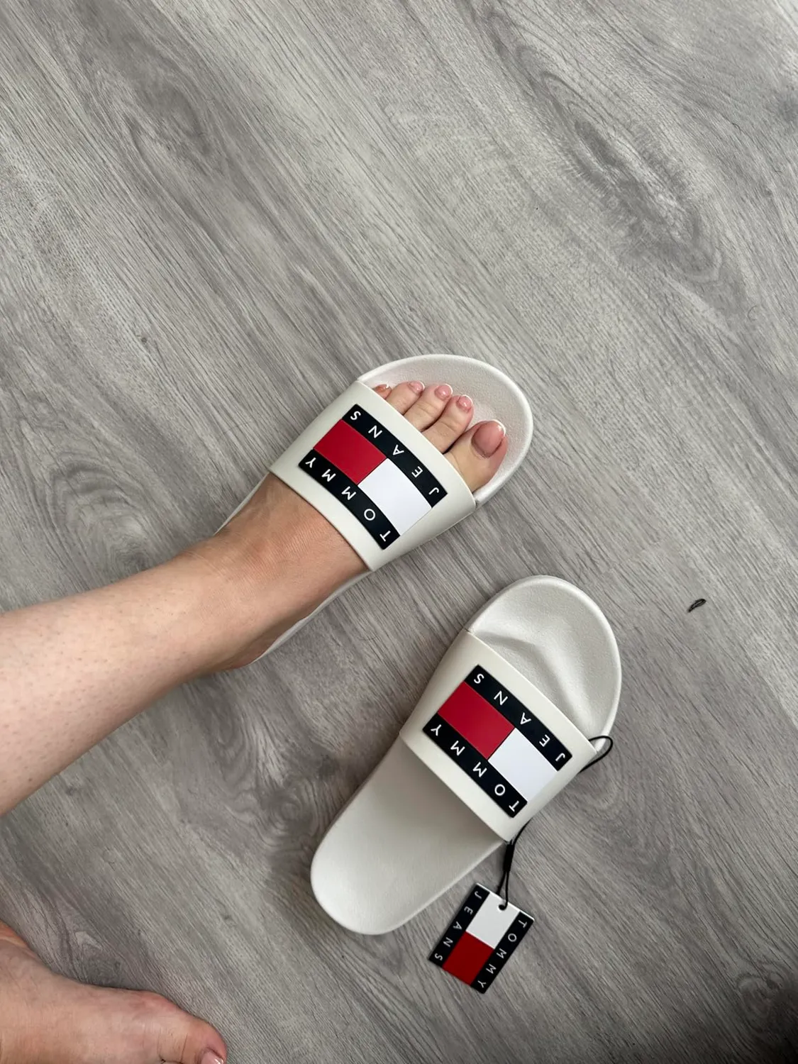 Tommy Jeans Flag Pool Slide Damen Schlappen Schwarz 38 EU