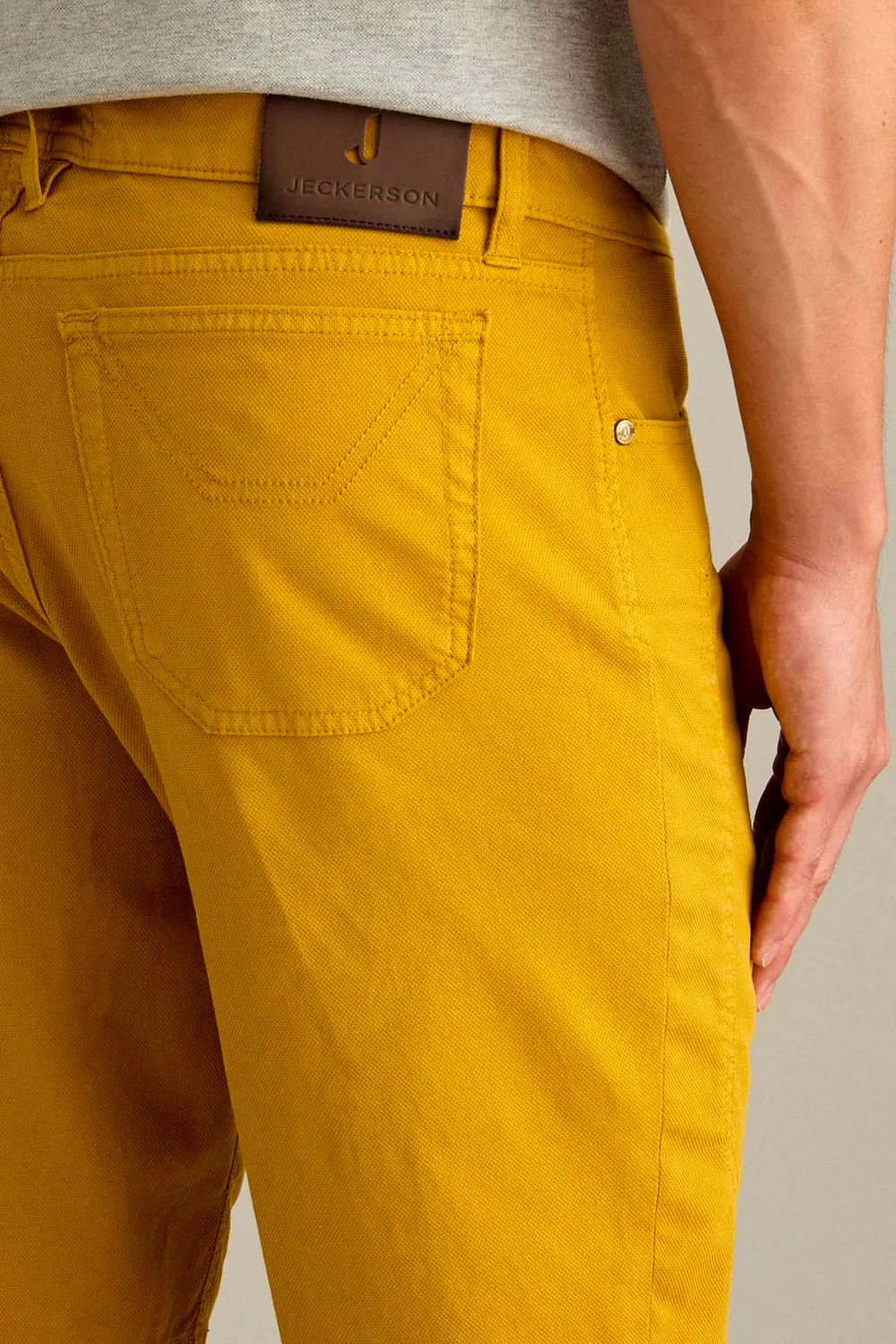 Jeckerson Jayden Toppa Bermuda Slim Fit Goldgelb