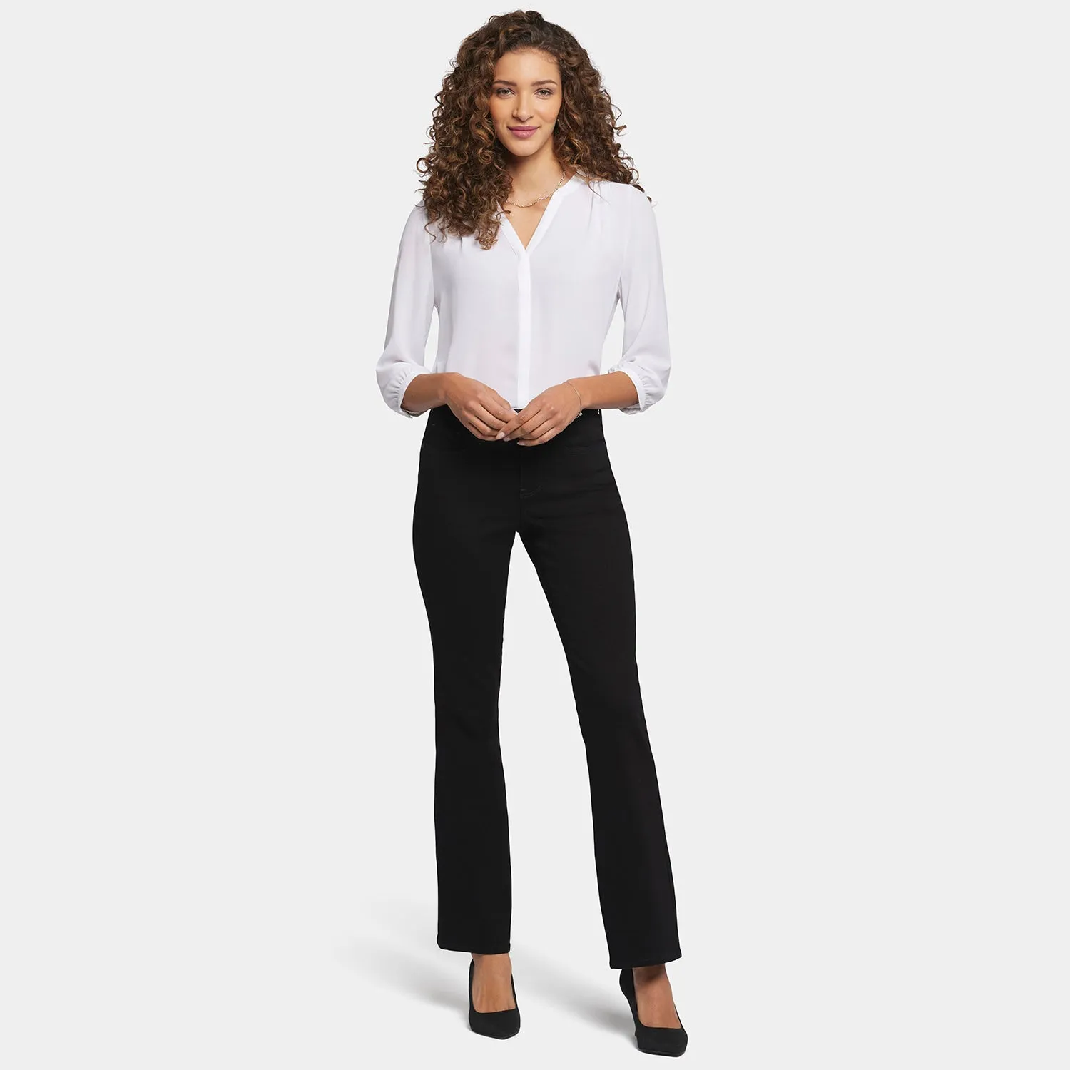 NYDJ Blake Slim Flared Jeans Petite Schwarz High-Rise
